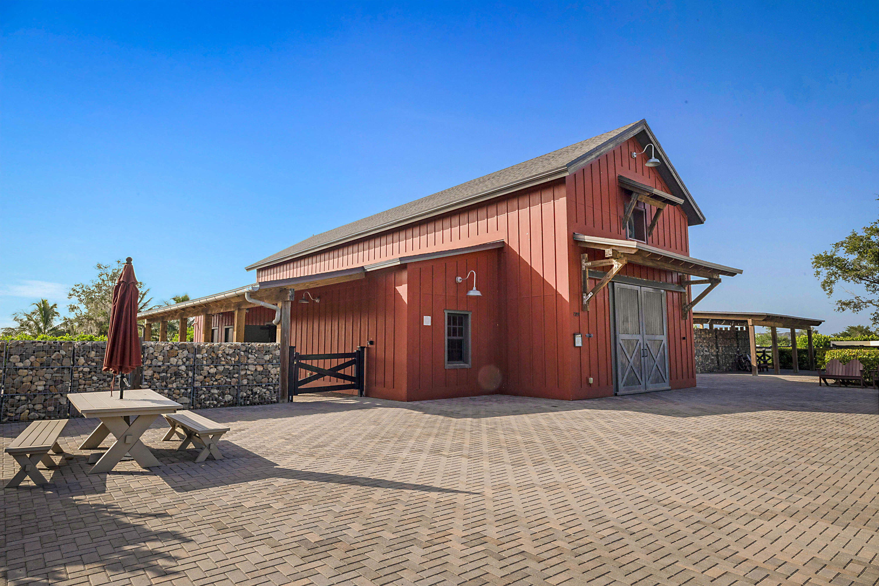 main property photo 87