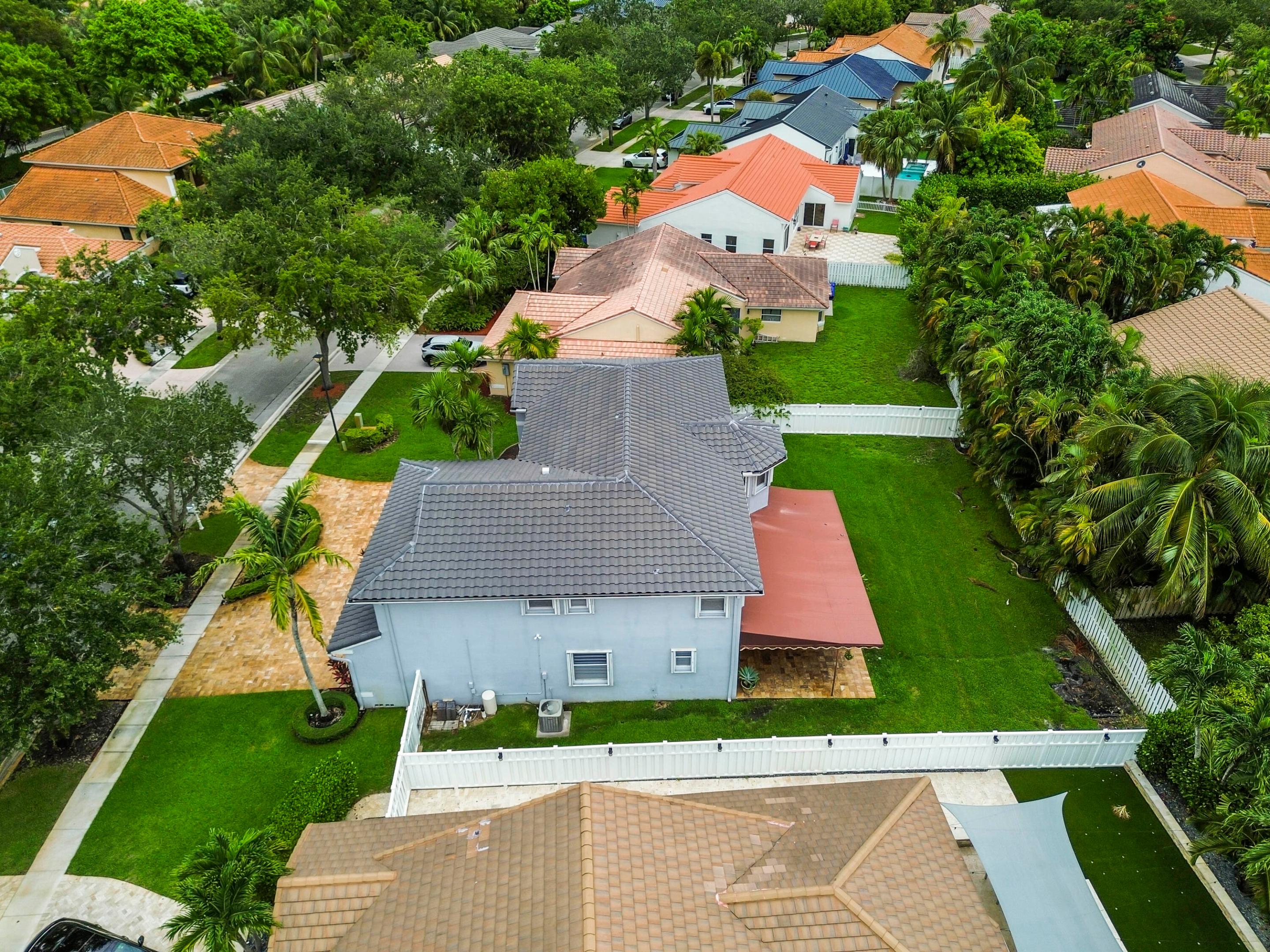 main property photo 47