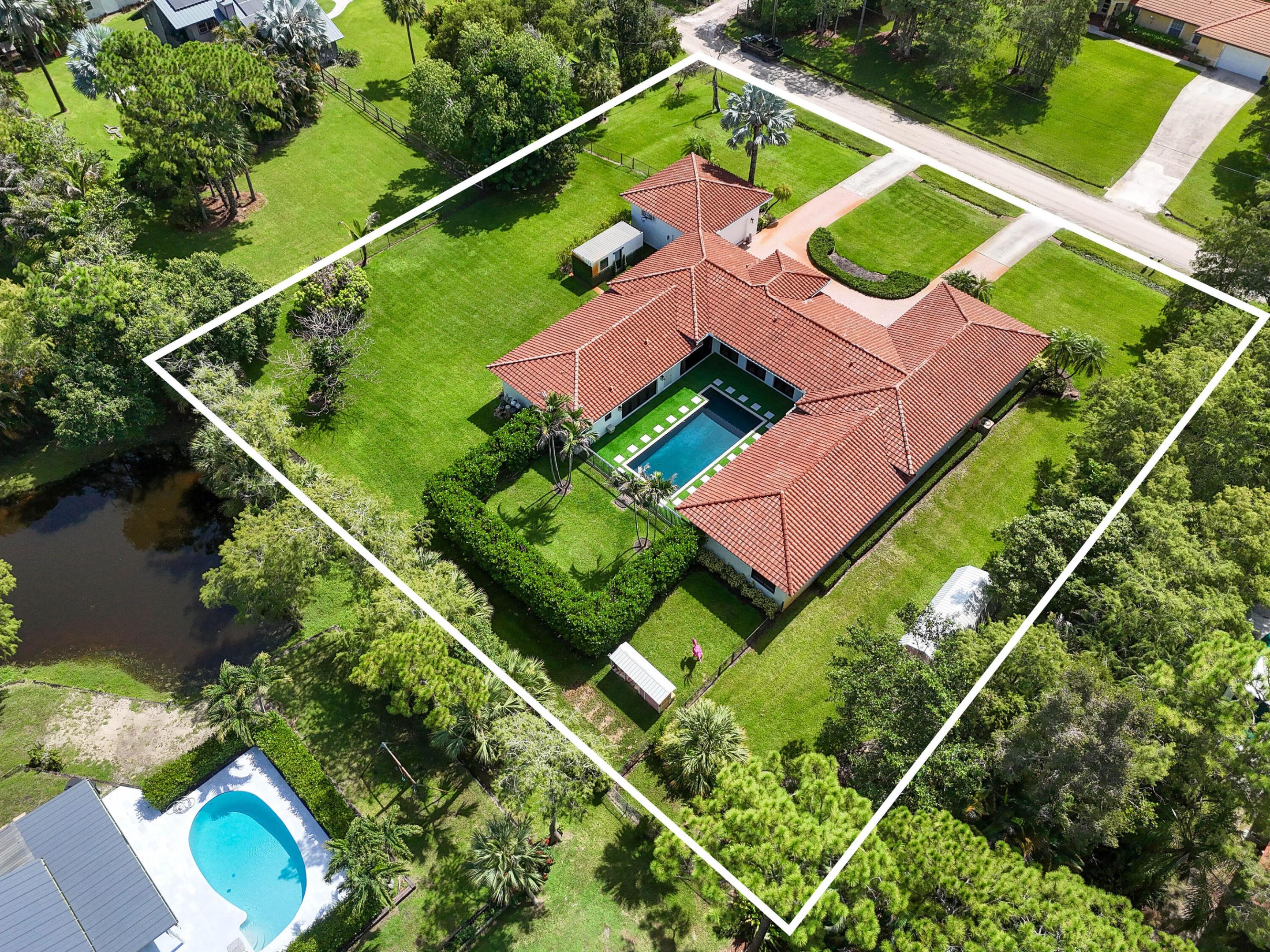 main property photo 4