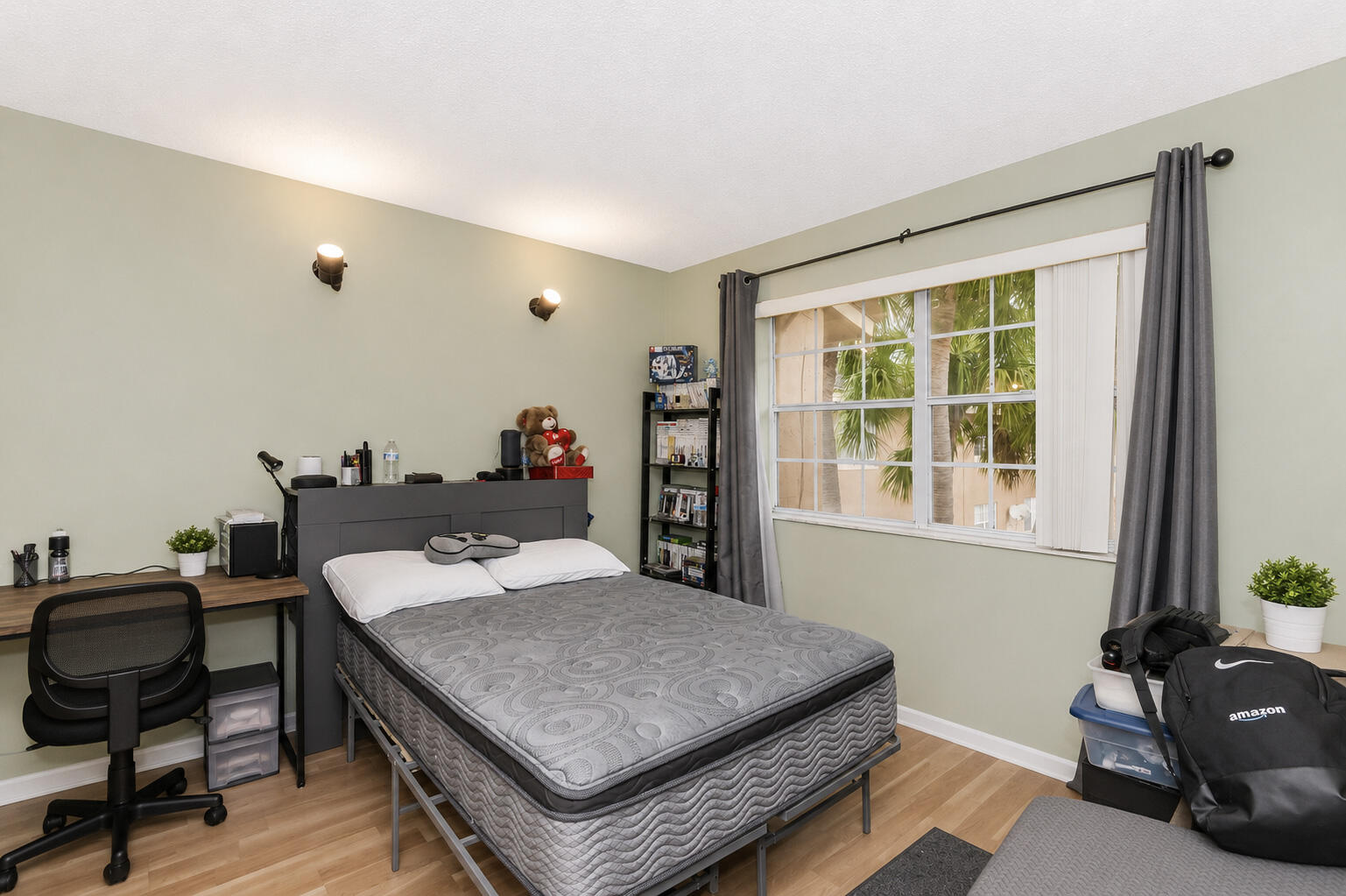main property photo 26