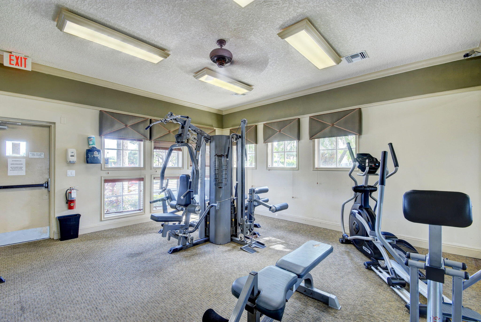 main property photo 37