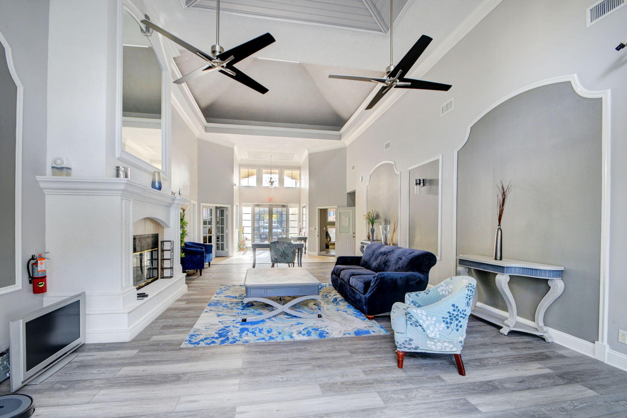 main property photo 45