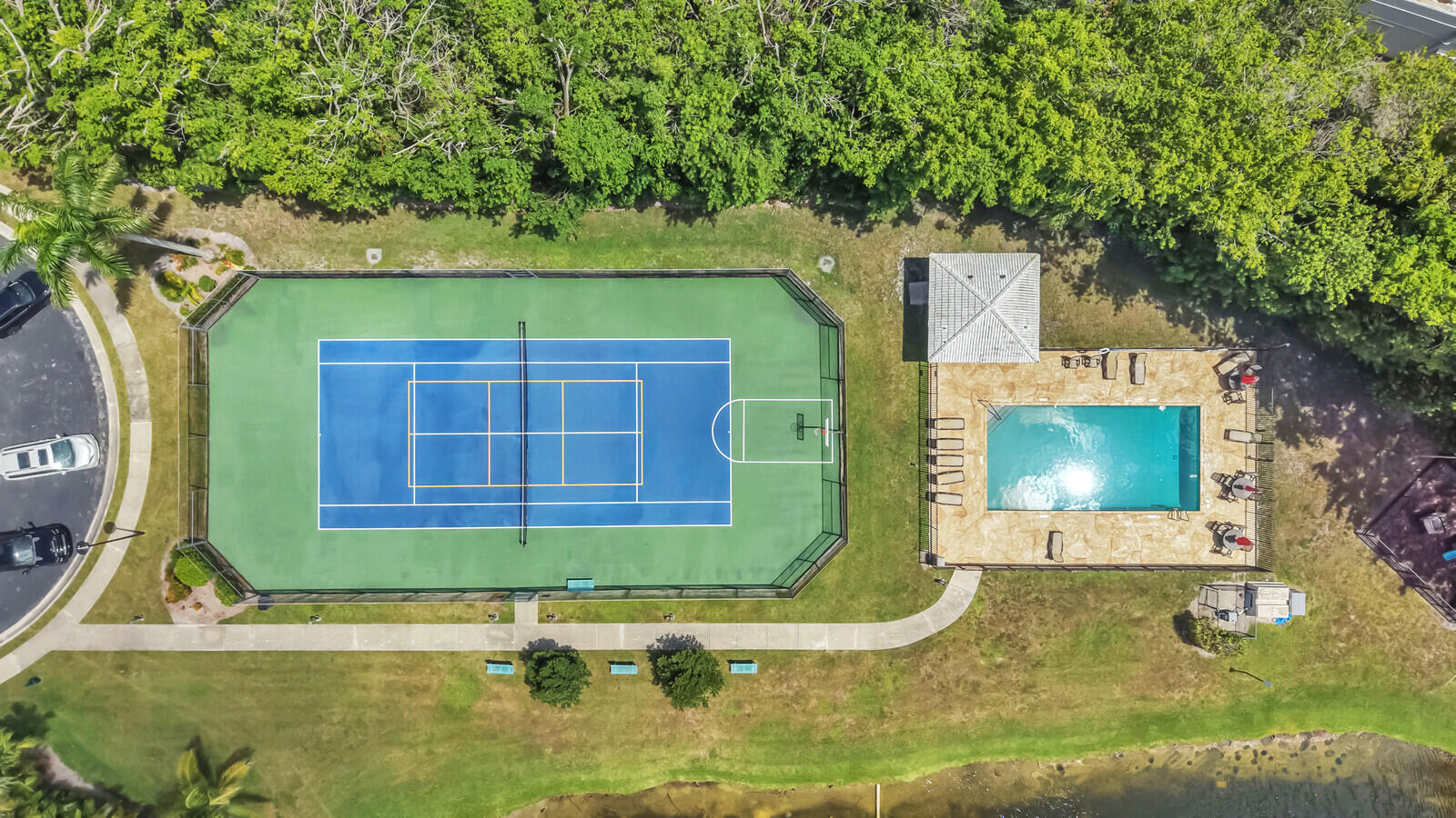main property photo 29