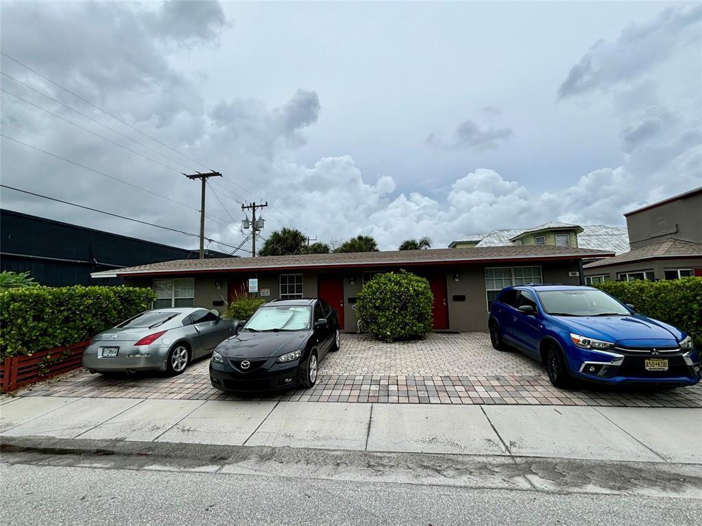 main property photo 16