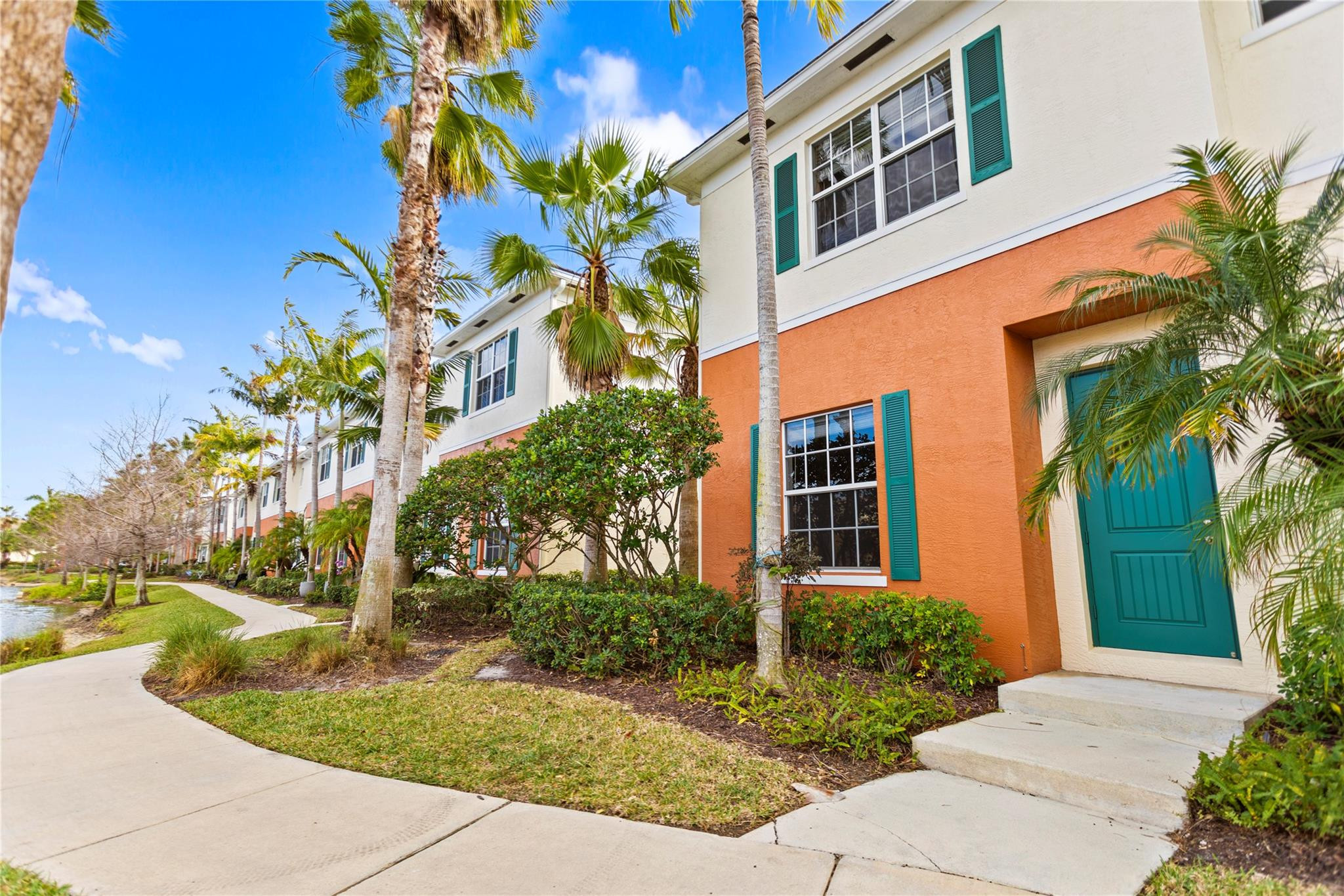main property photo 32