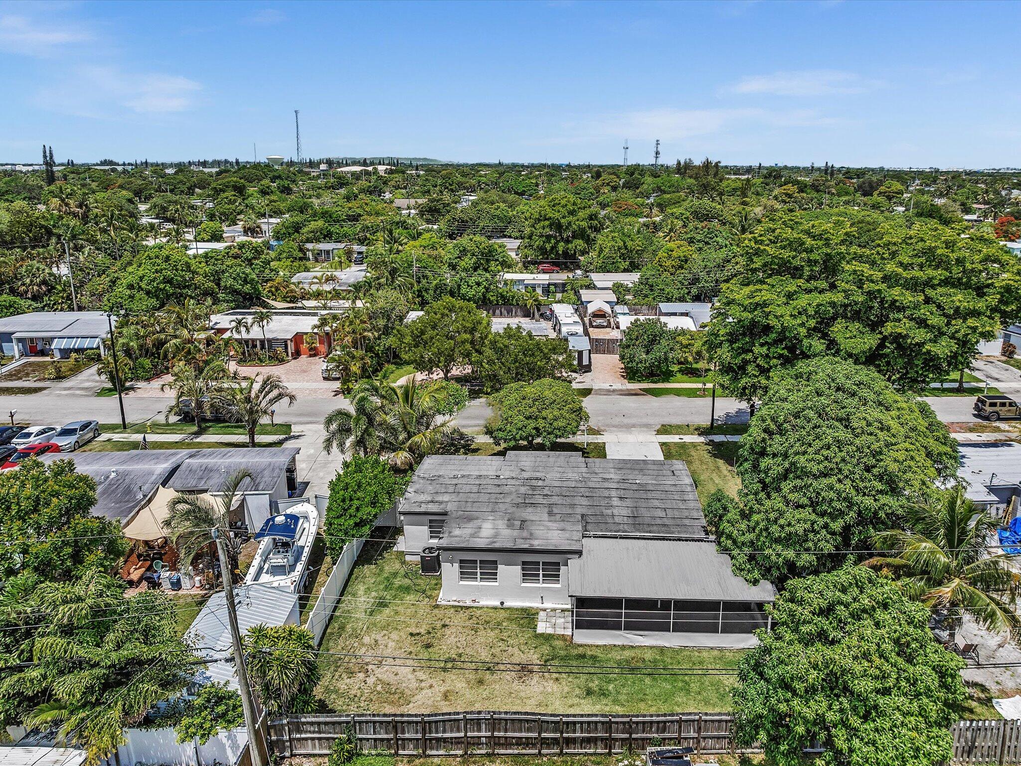 main property photo 50