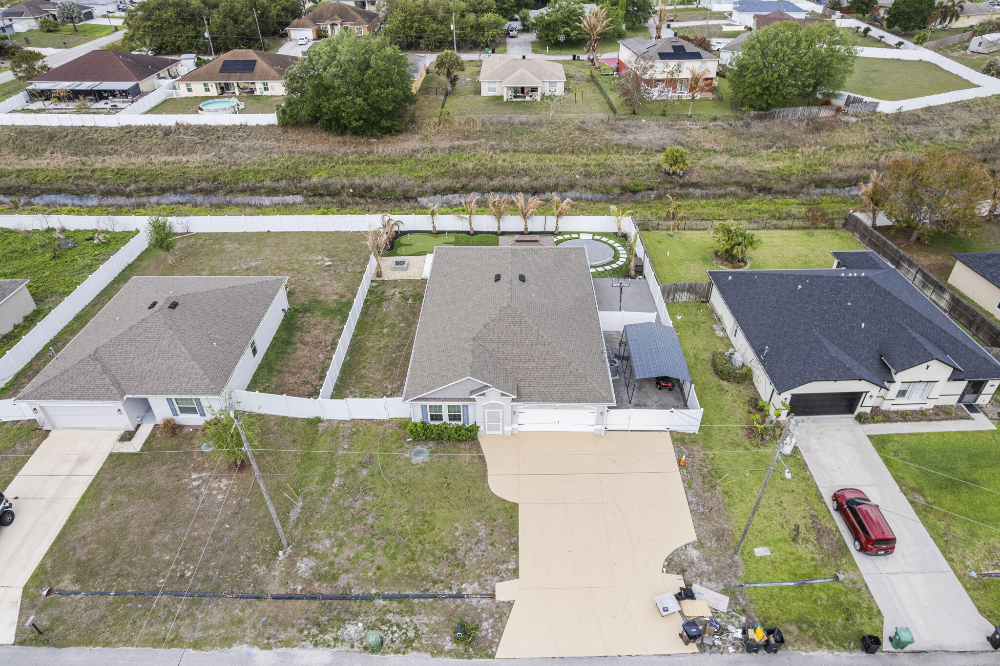 main property photo 63