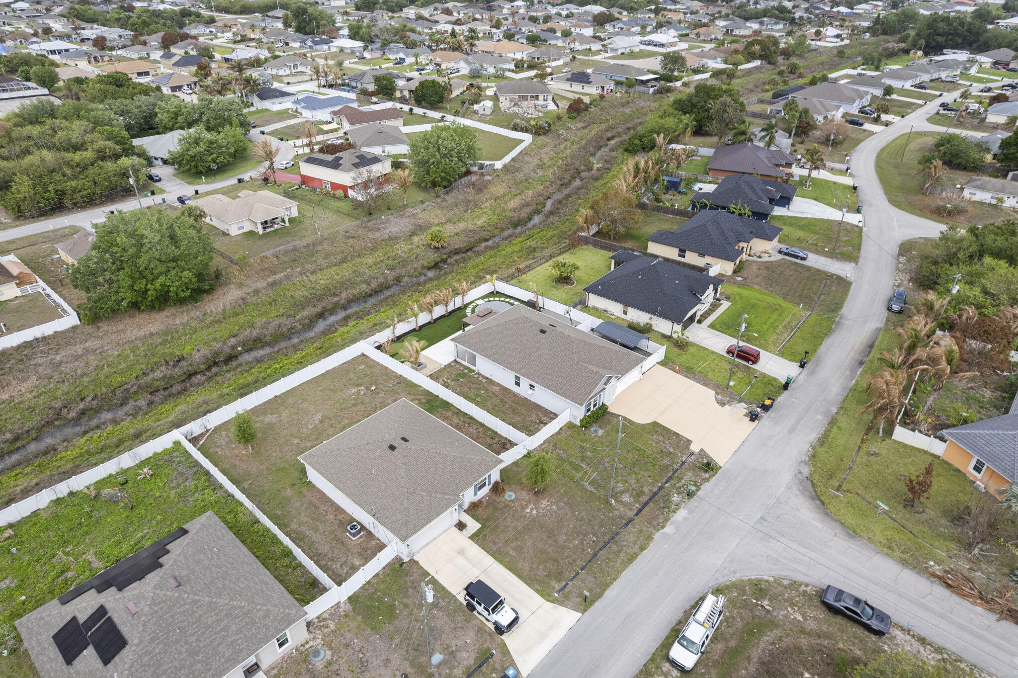 main property photo 68