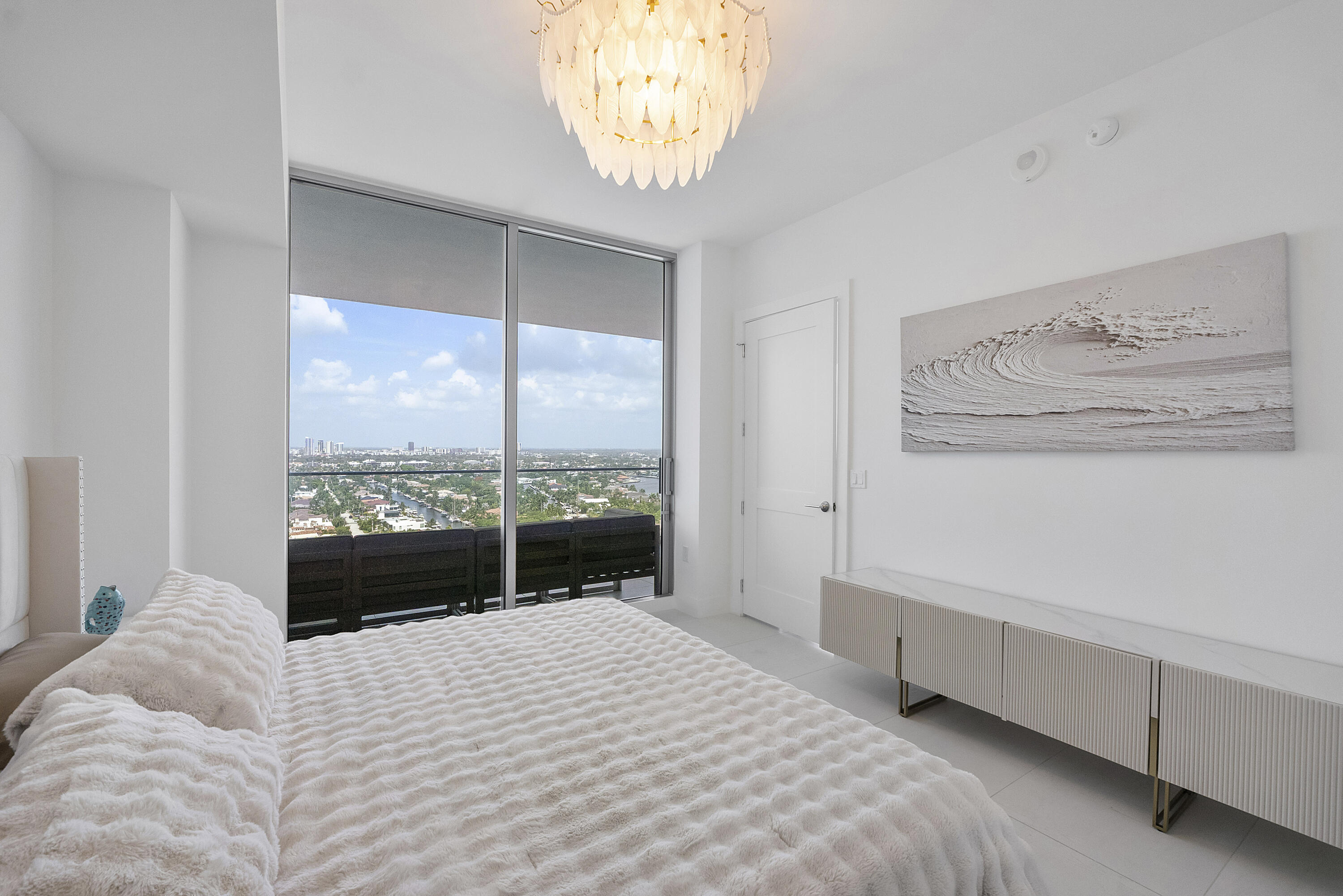 main property photo 78