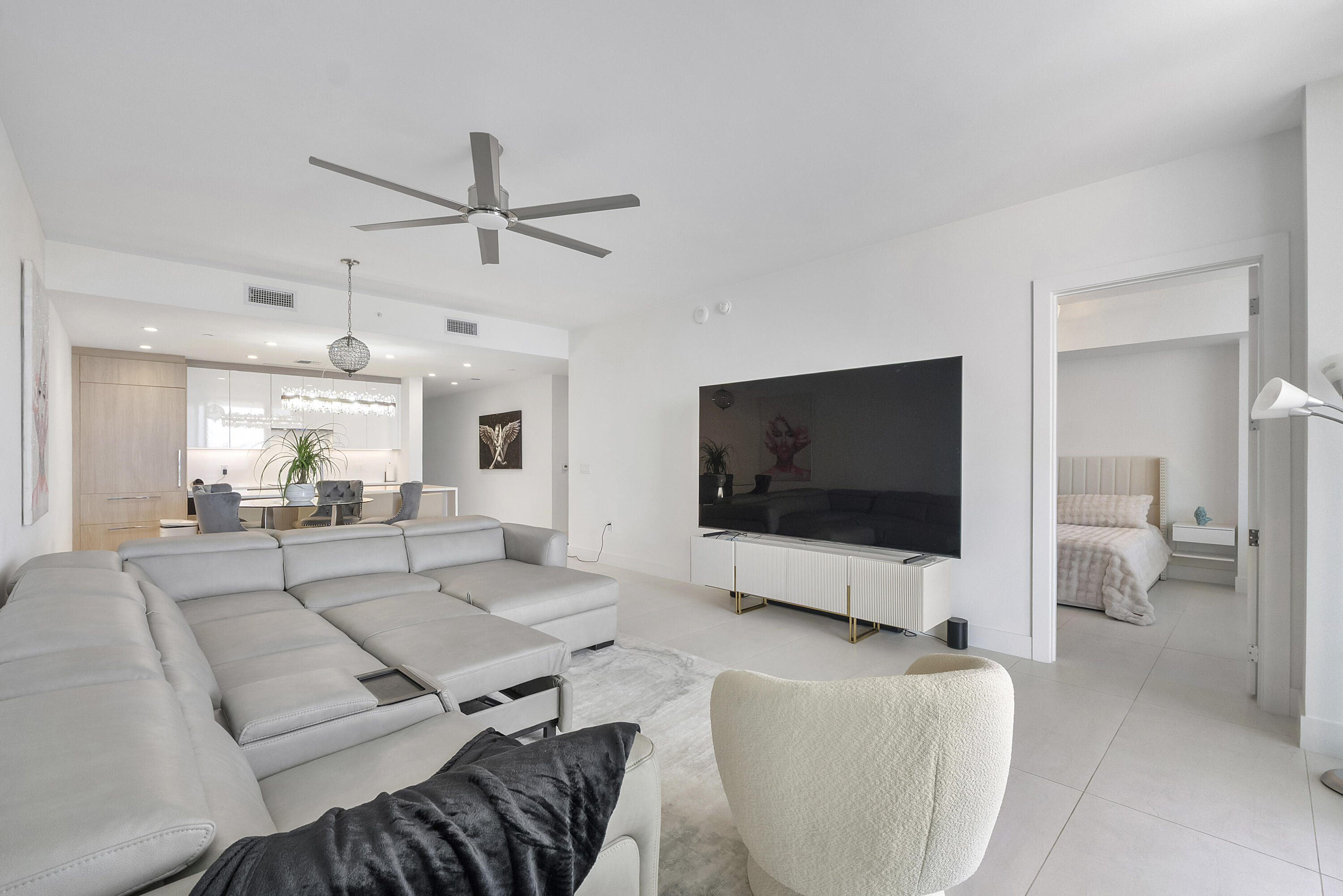 main property photo 84