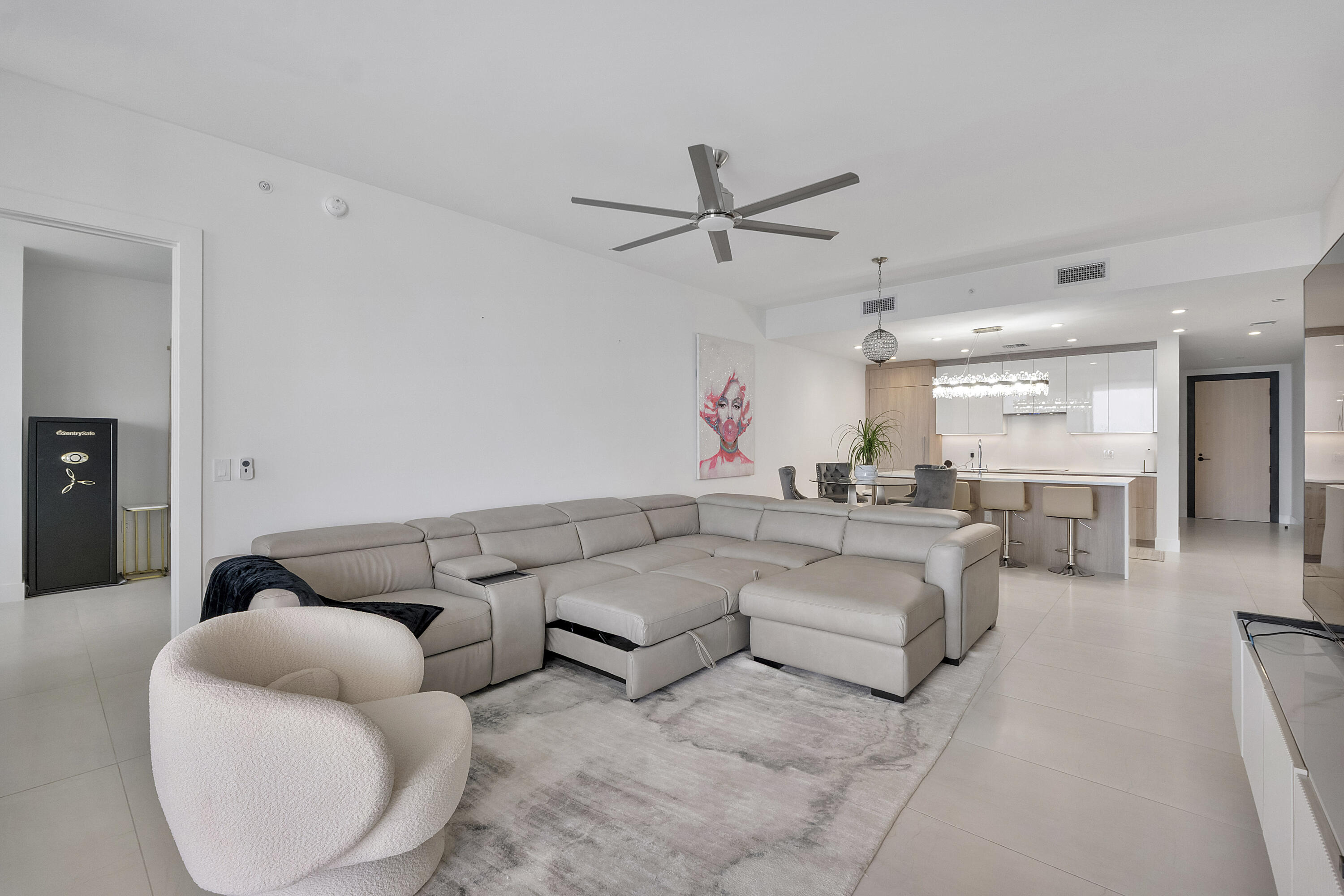 main property photo 87