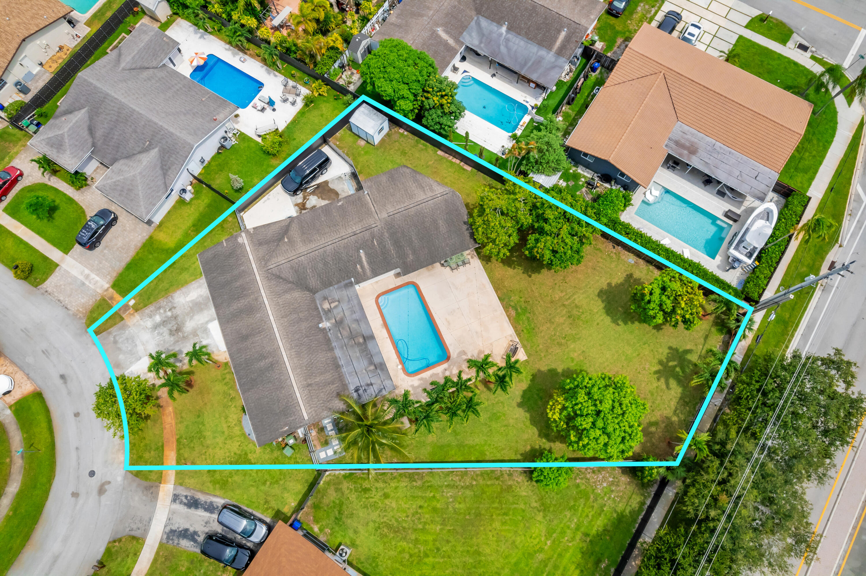 main property photo 1