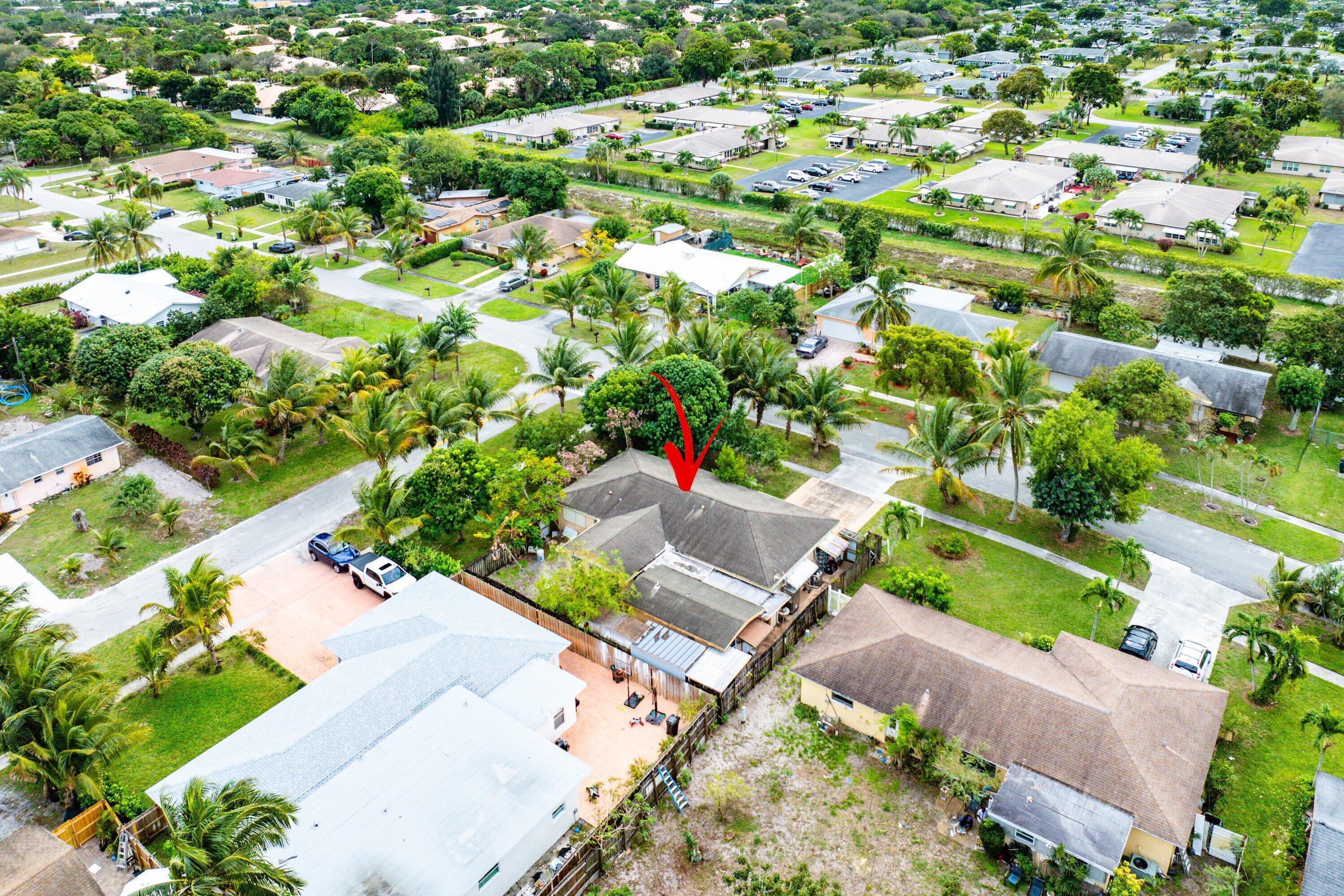 main property photo 45
