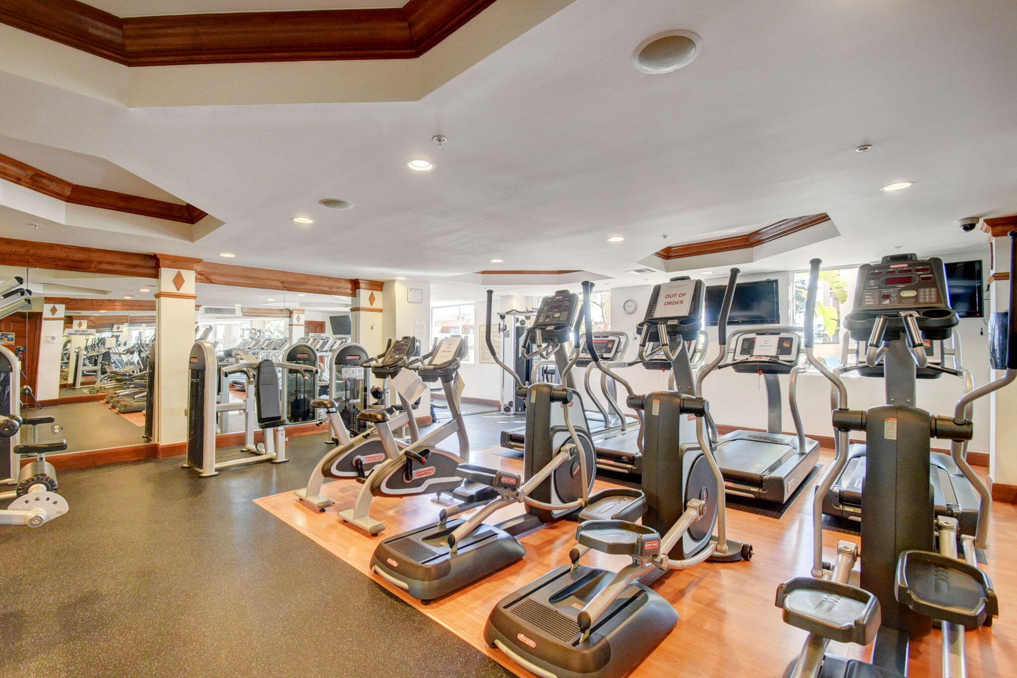main property photo 74