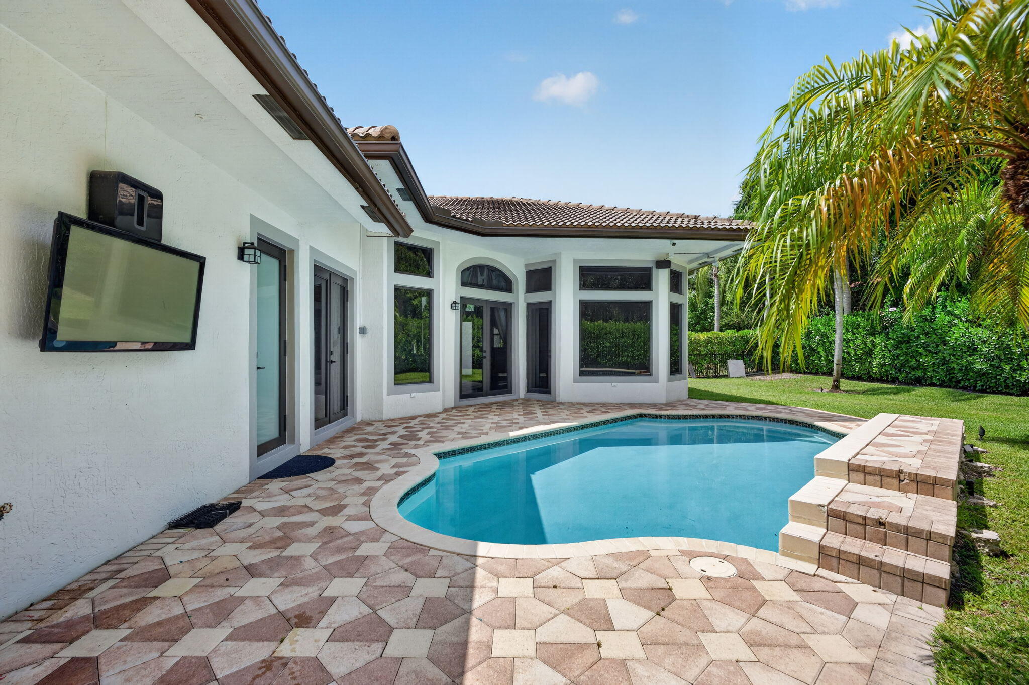 main property photo 55