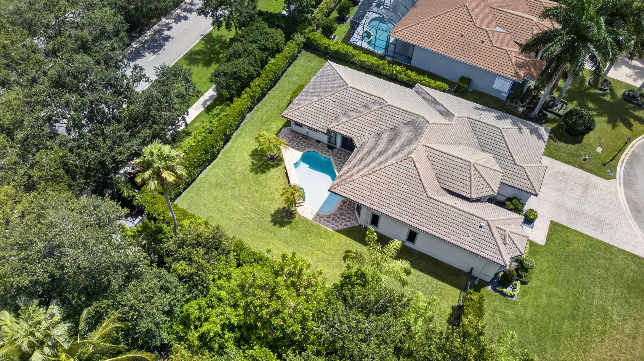 main property photo 69