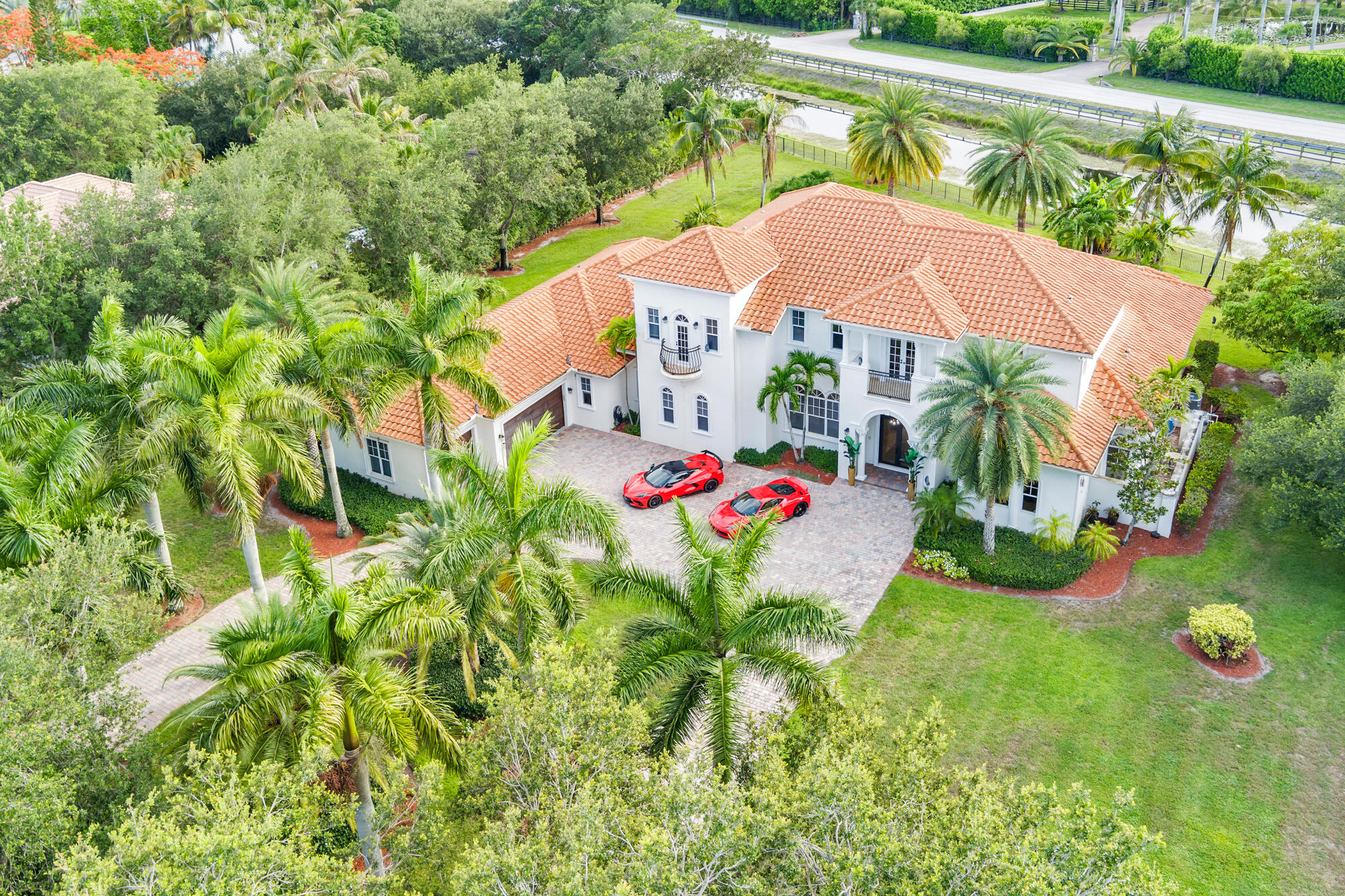 main property photo 51