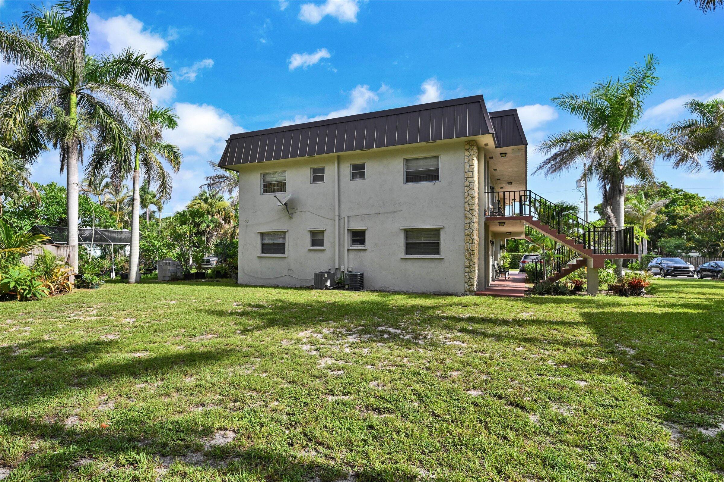 main property photo 20