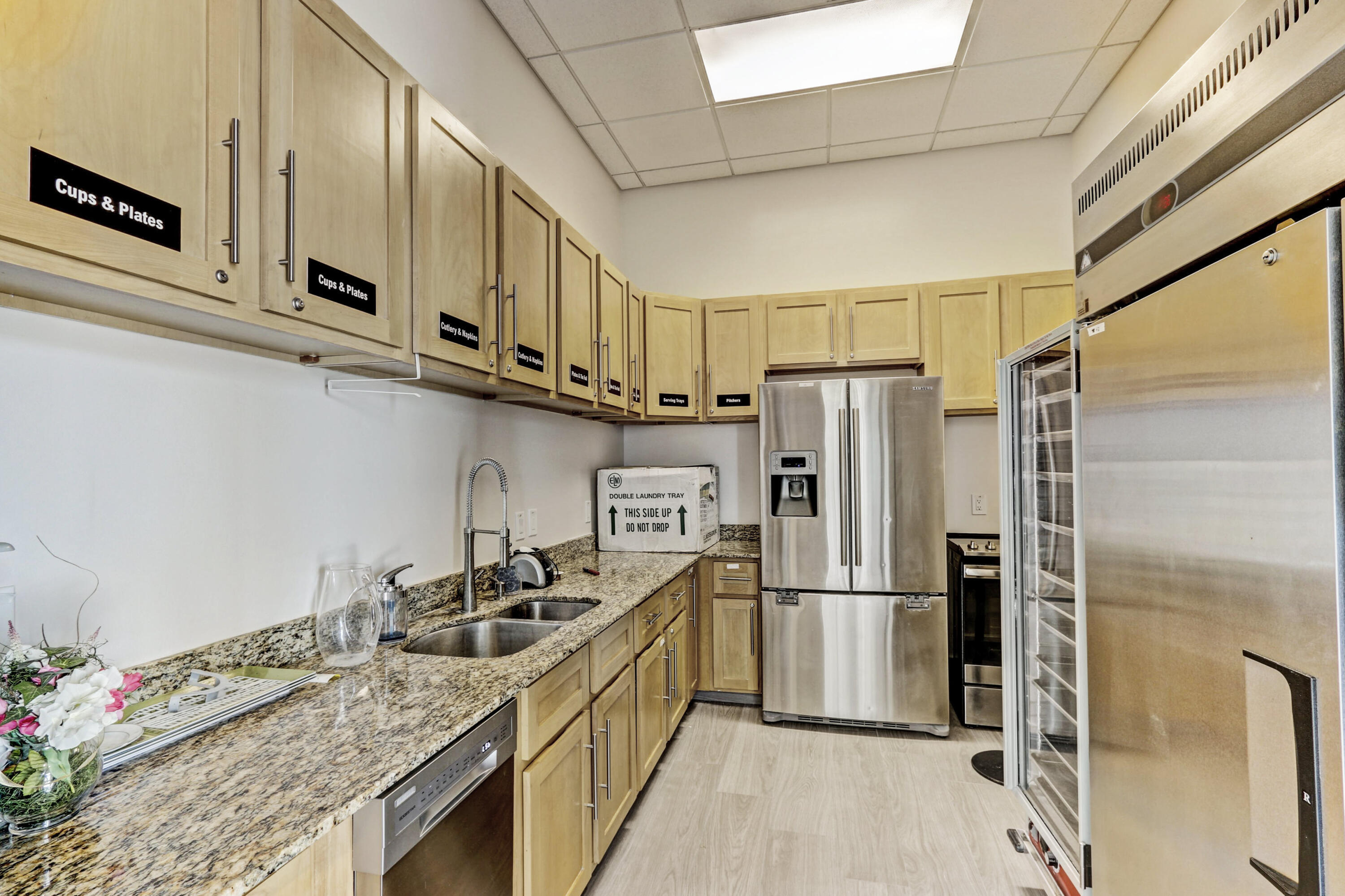 main property photo 76