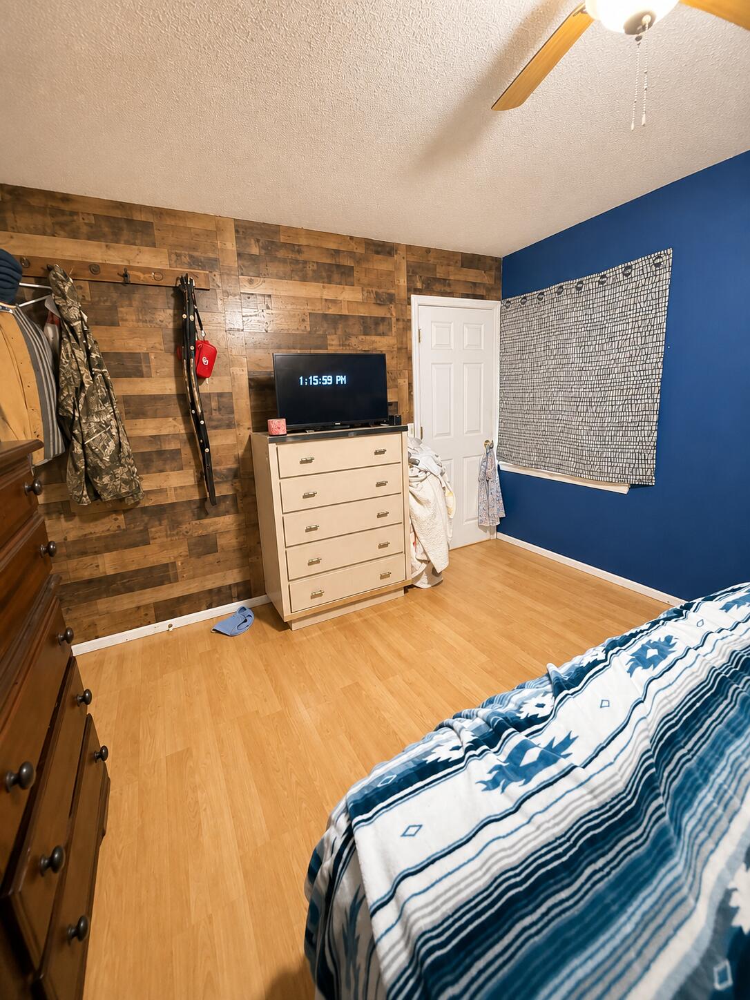 main property photo 15