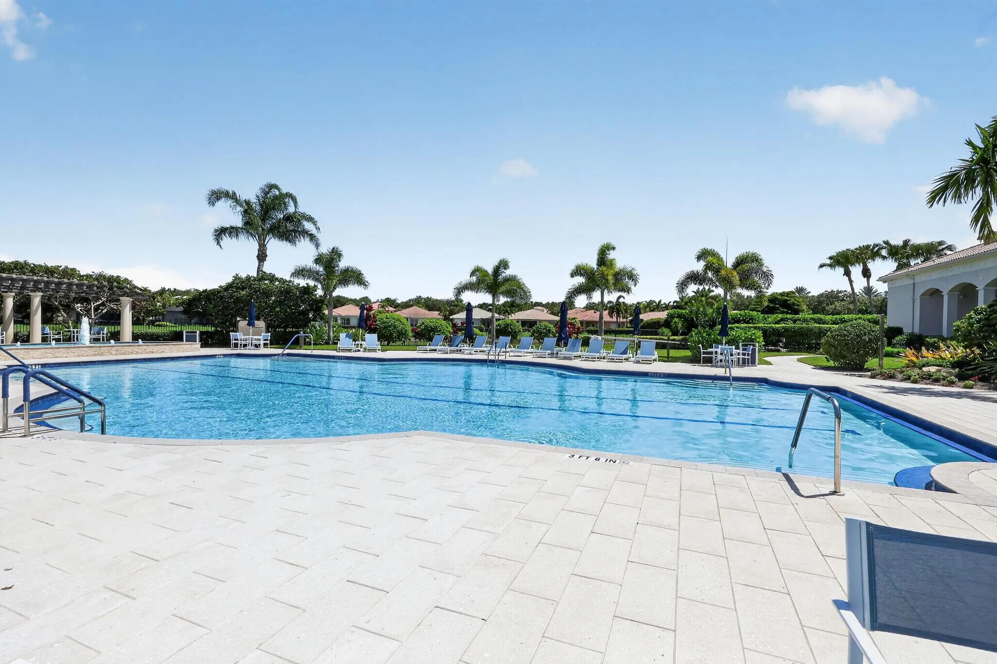 main property photo 211
