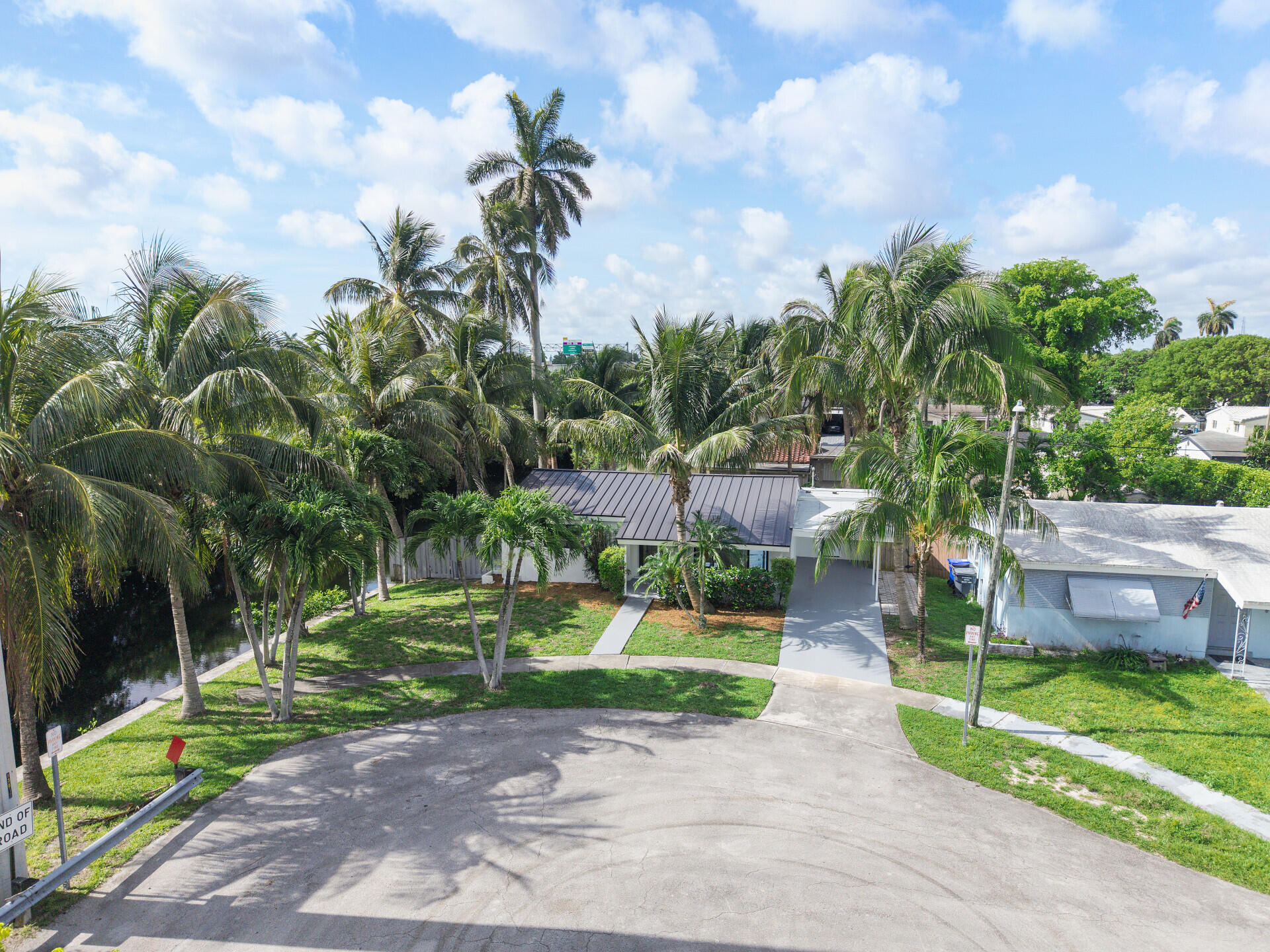 main property photo 45