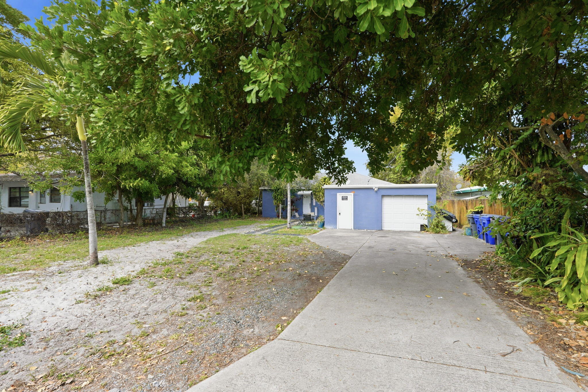 main property photo 27