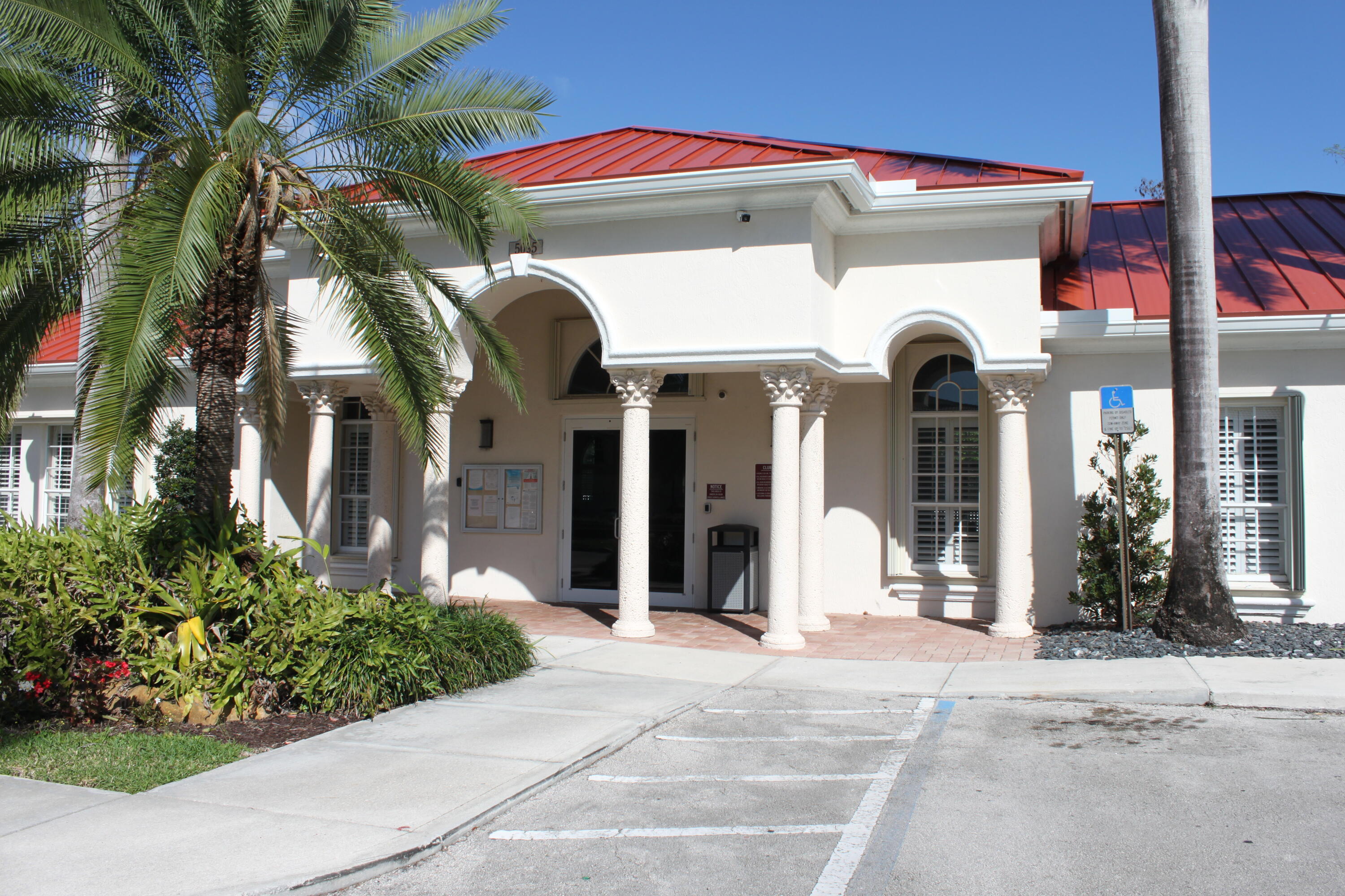main property photo 49