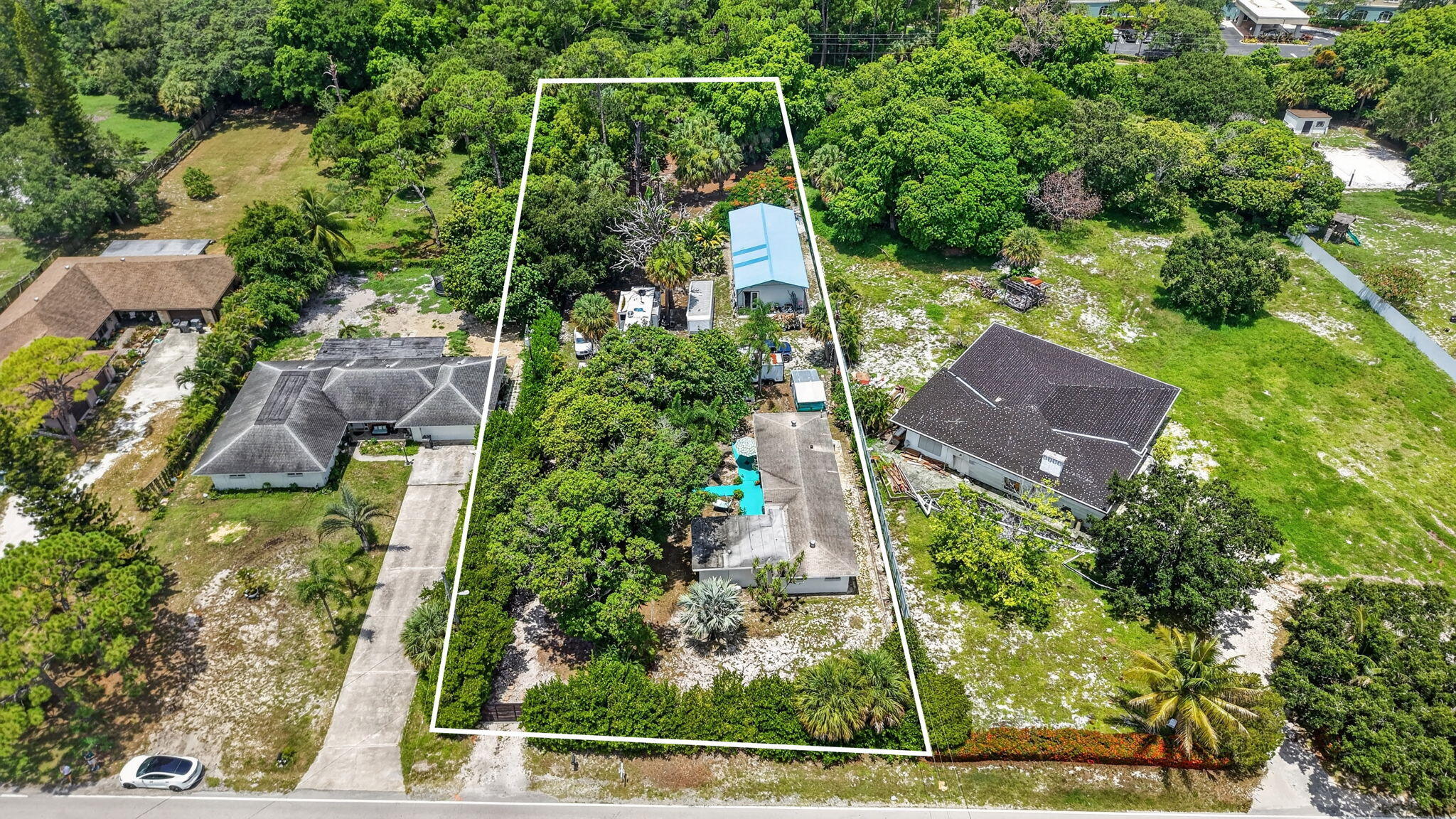 main property photo 41
