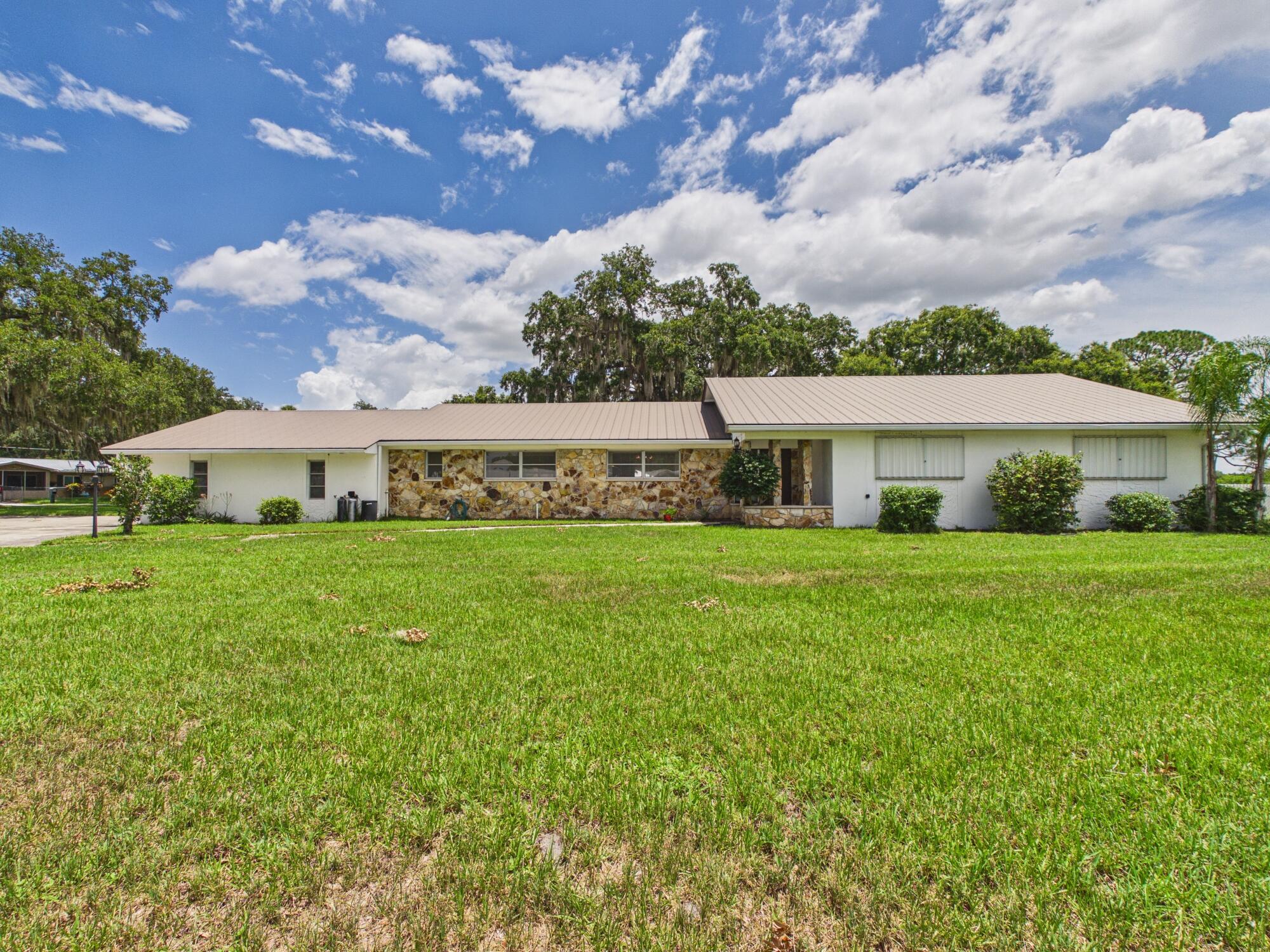 main property photo 59