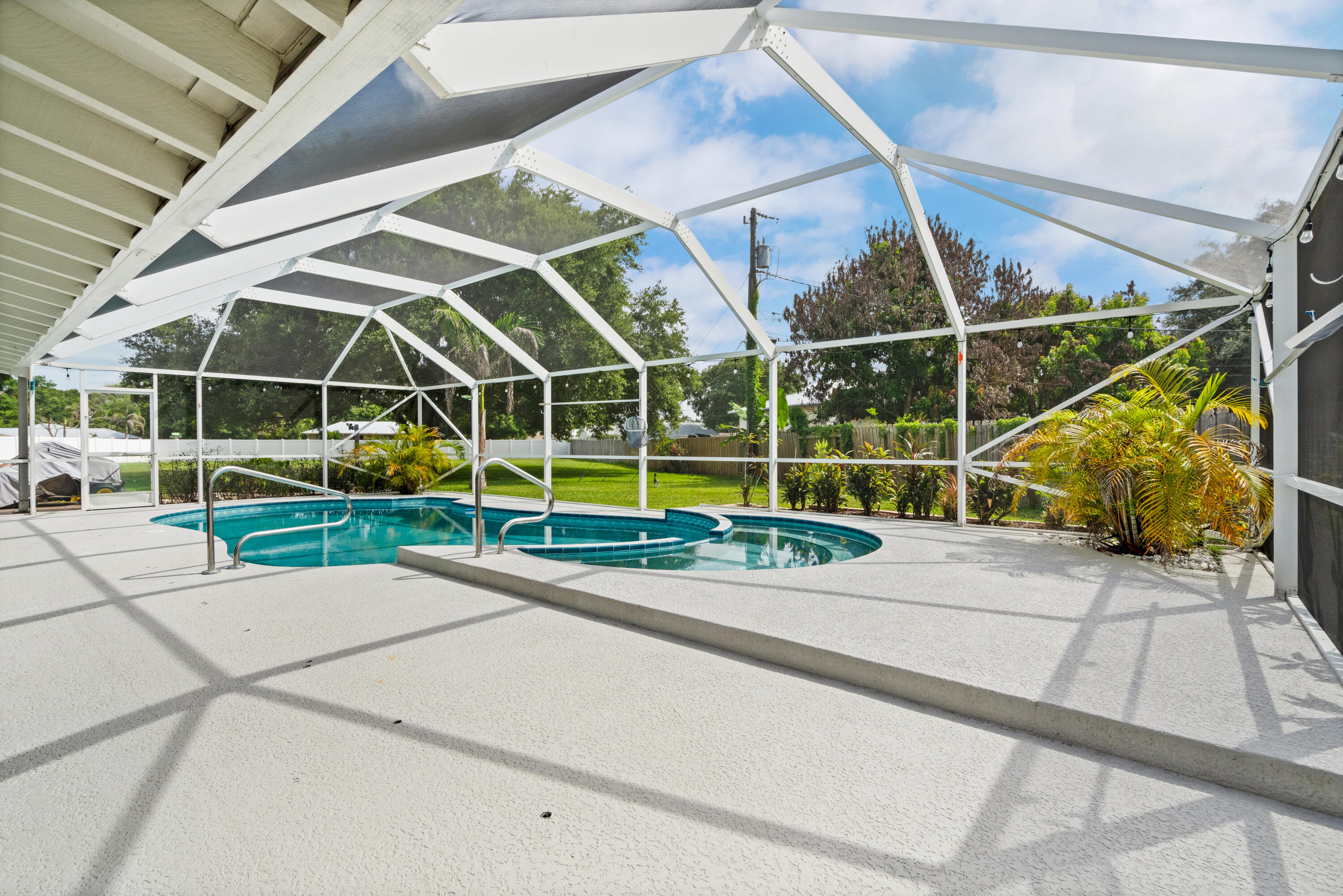 main property photo 61