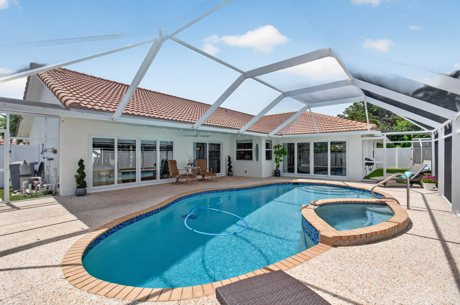 main property photo 72