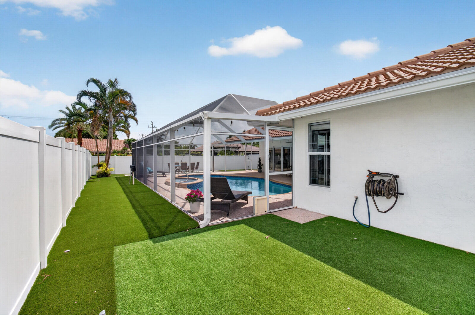 main property photo 78