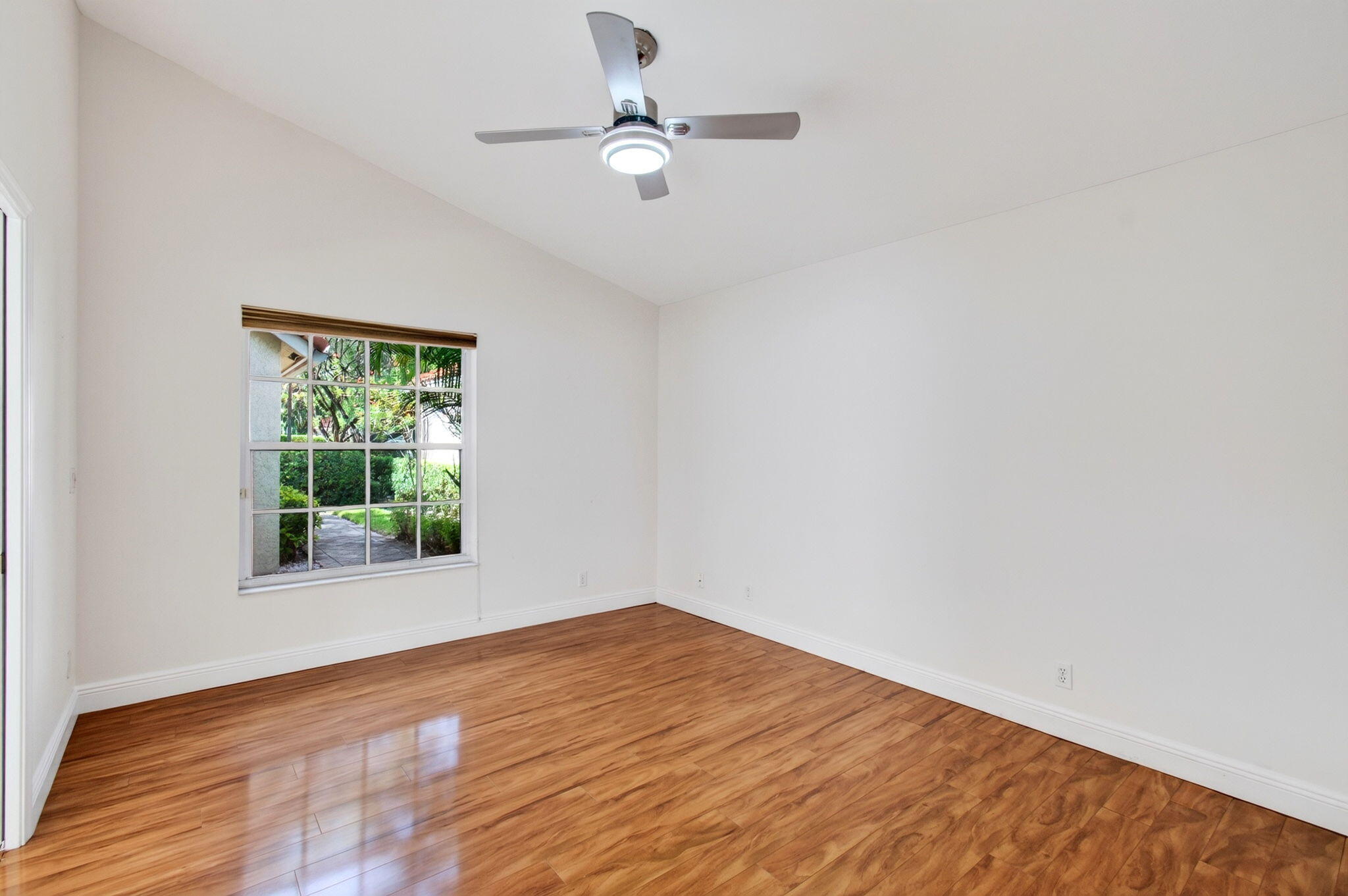 main property photo 63