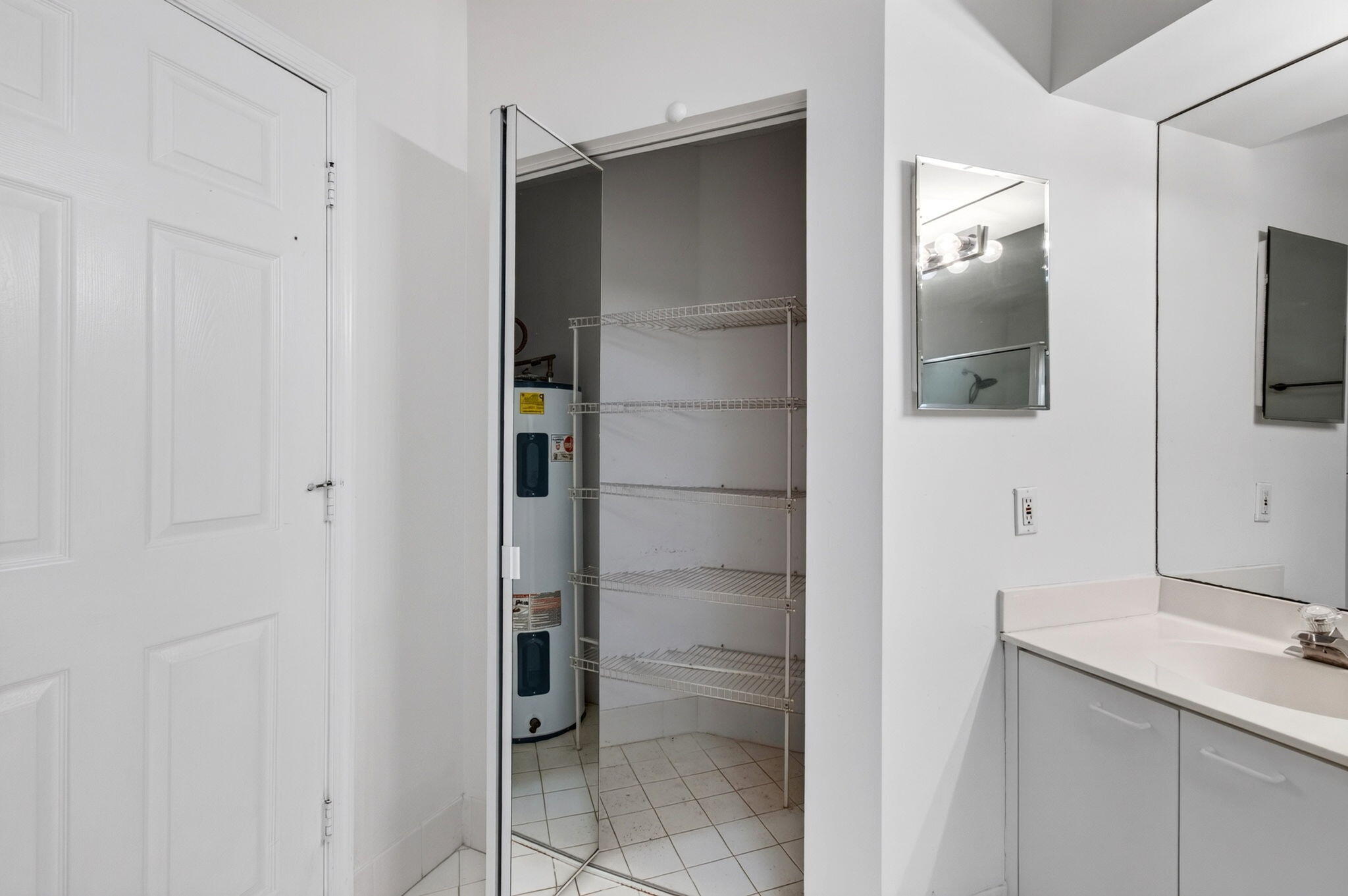 main property photo 70
