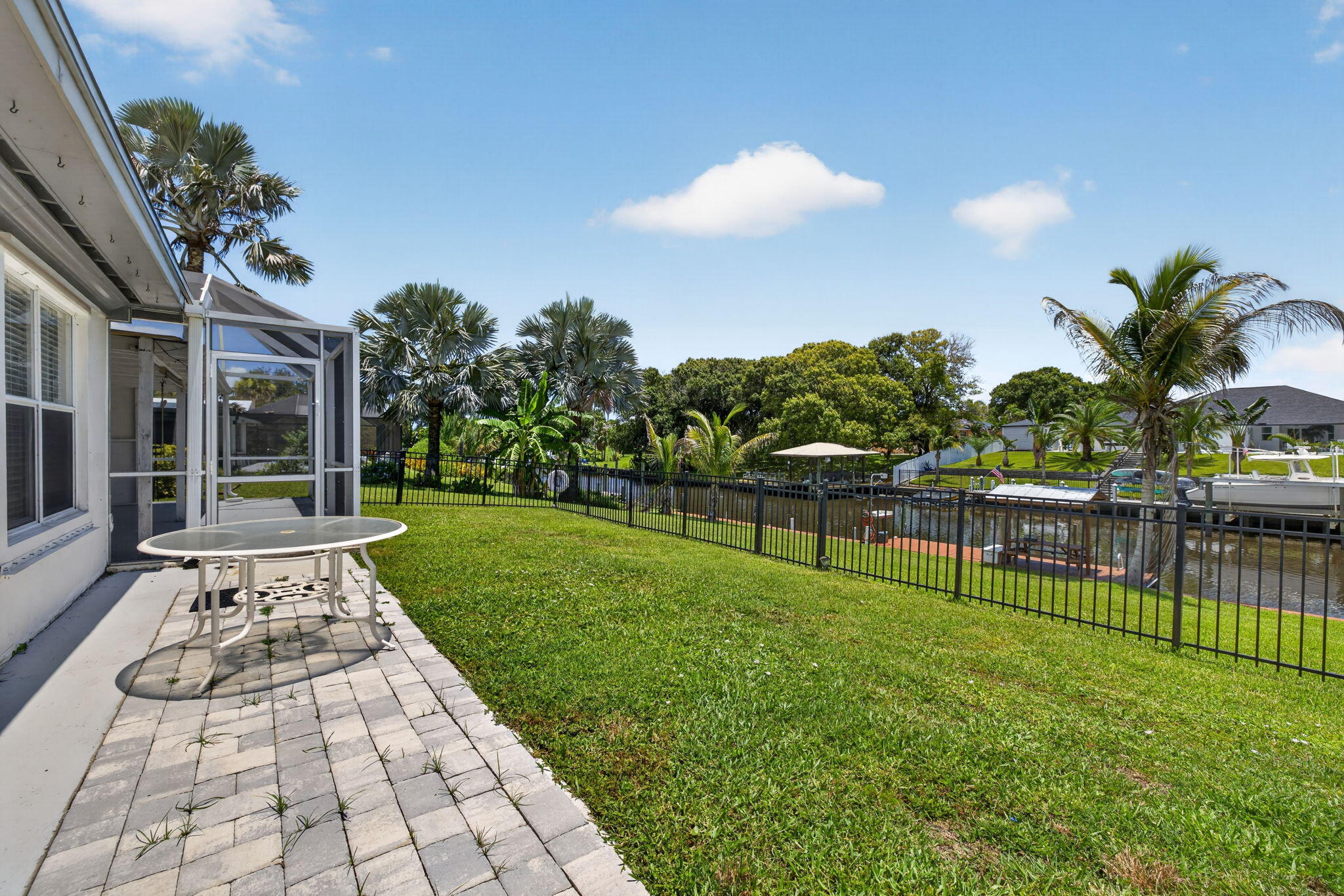 main property photo 49