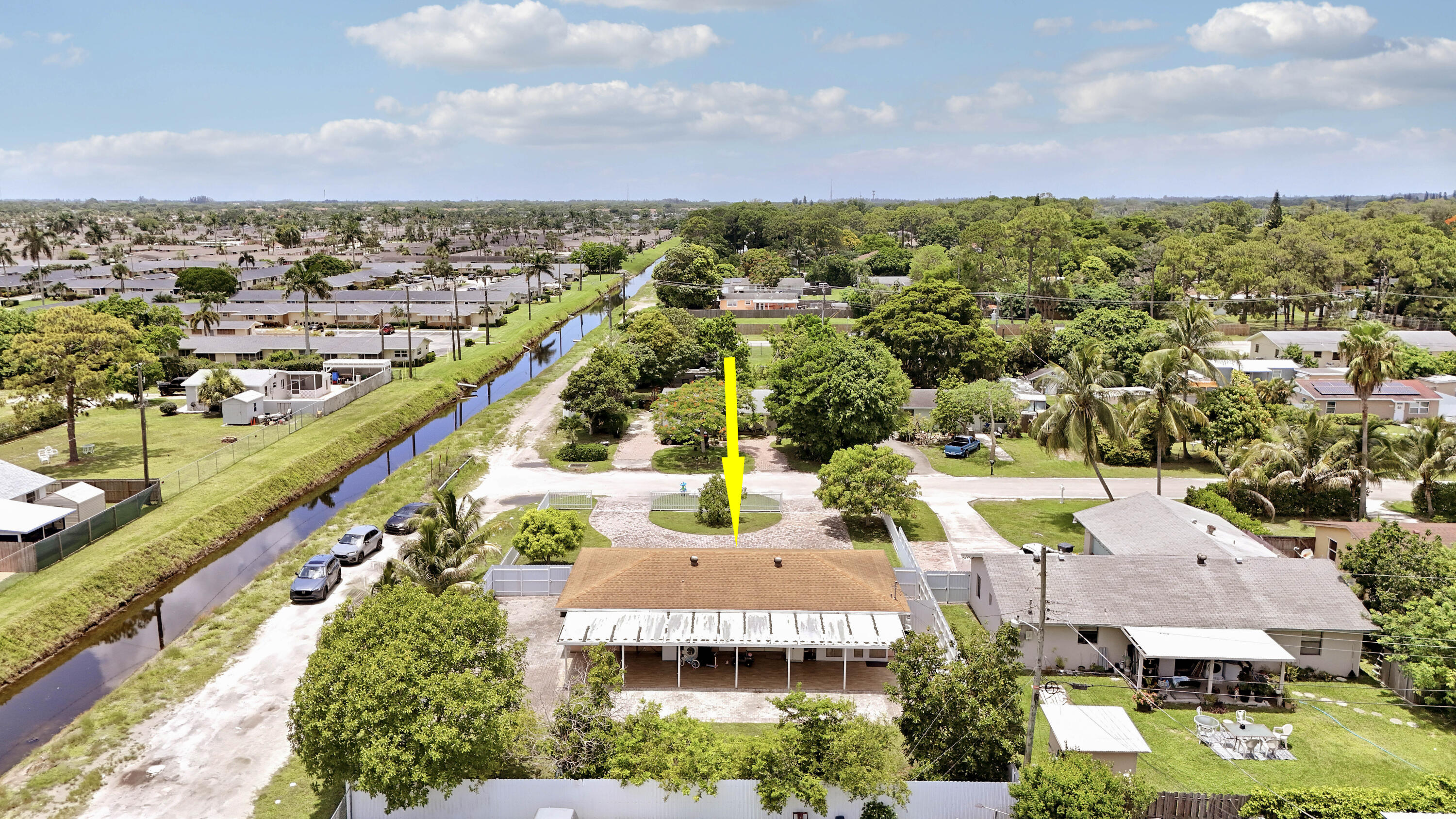 main property photo 37