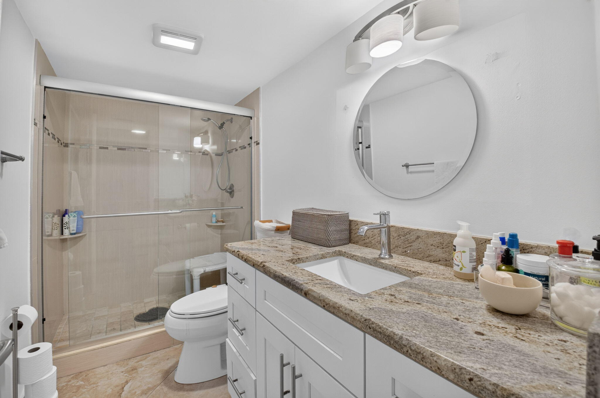 main property photo 79