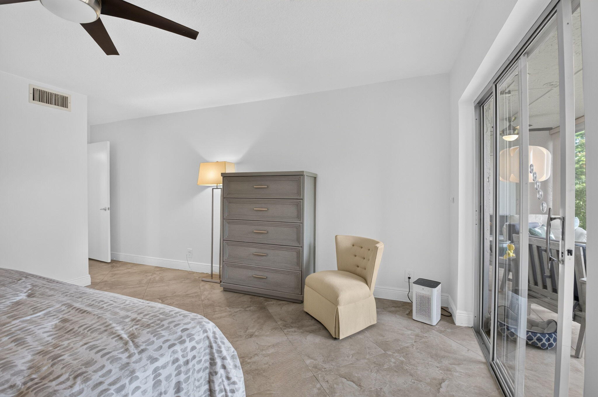 main property photo 85