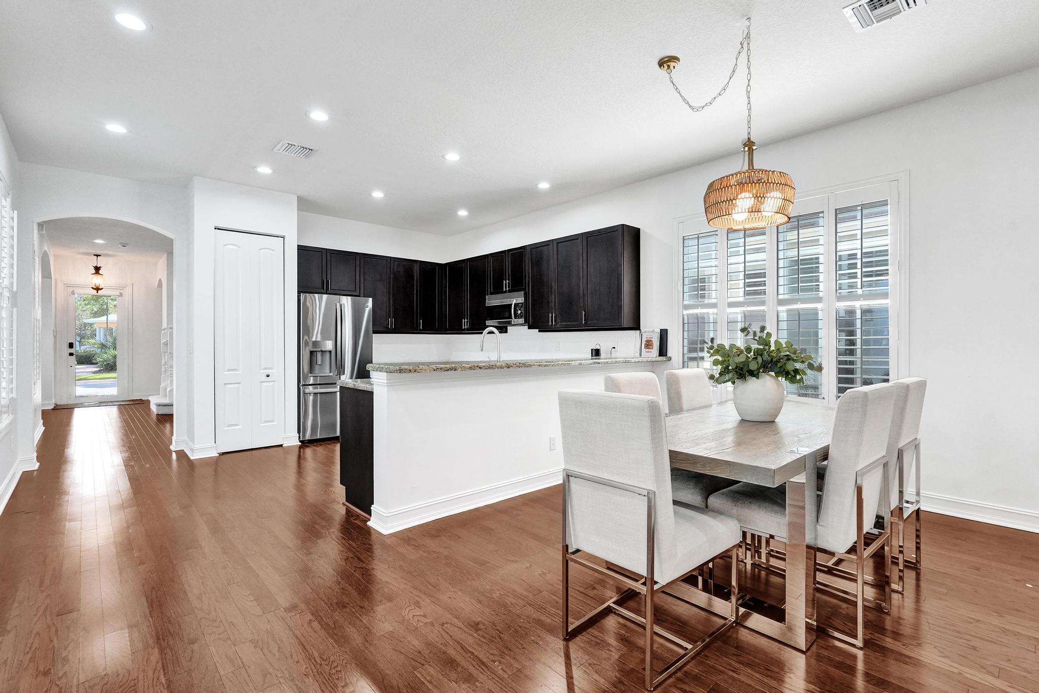 main property photo 74