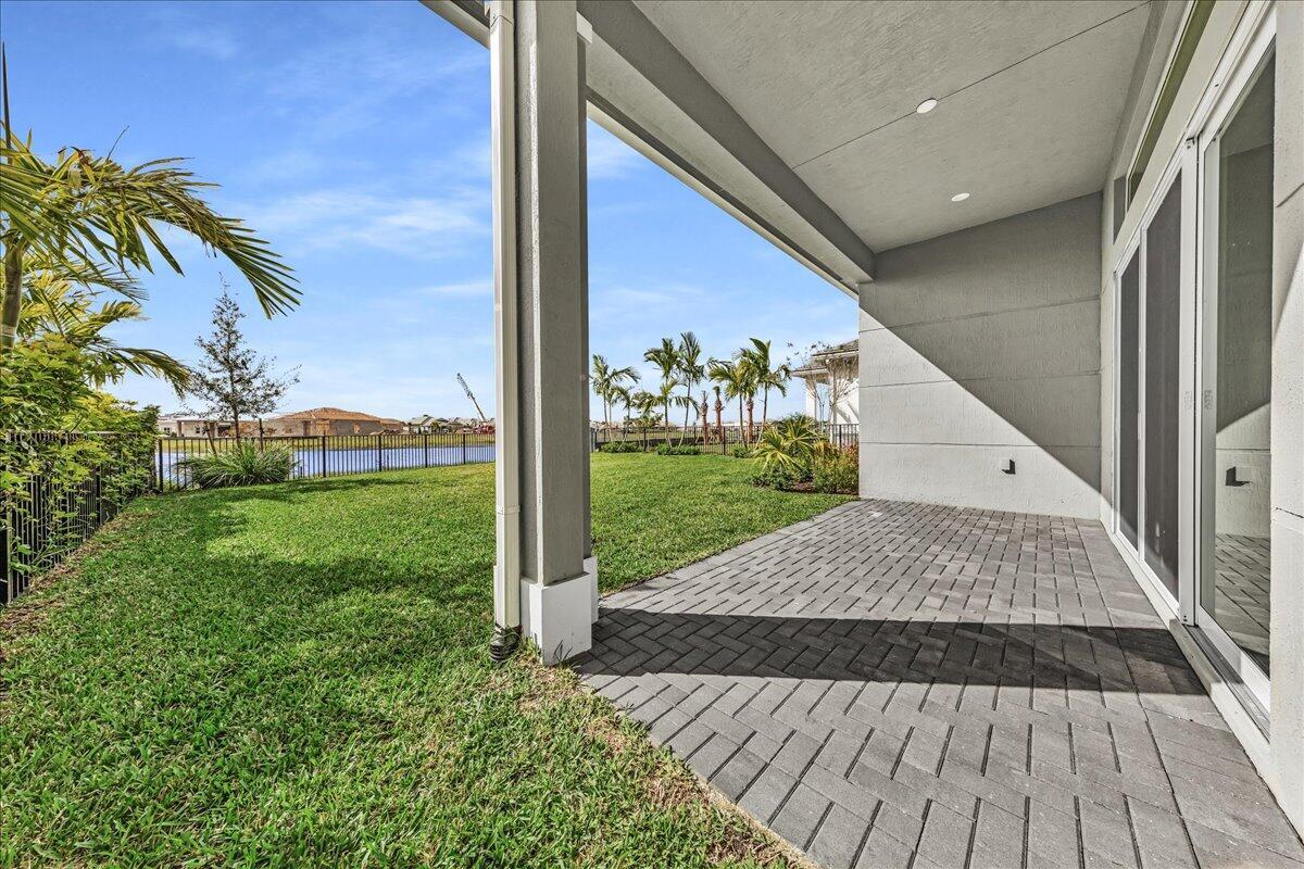 main property photo 58