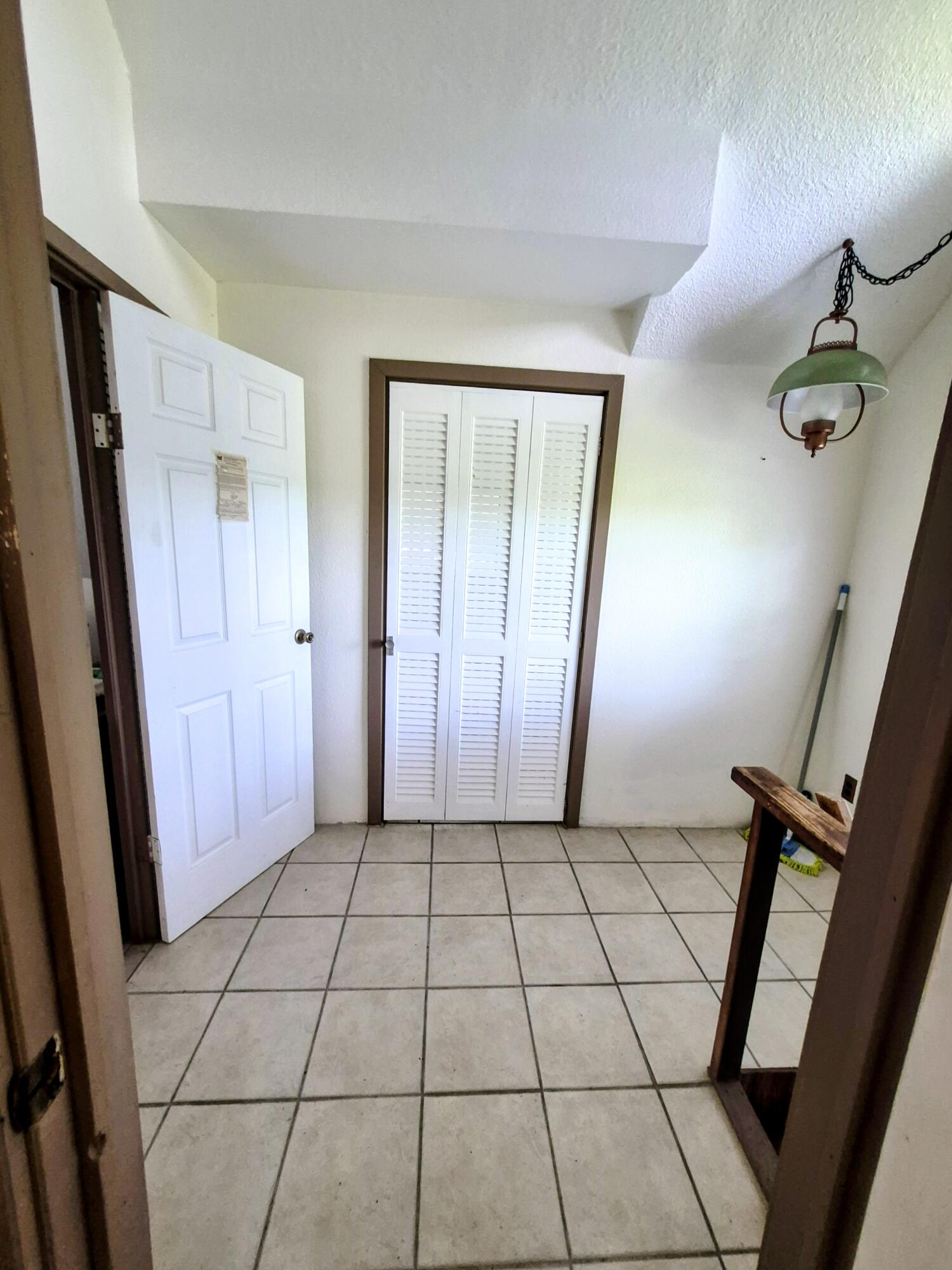 main property photo 74