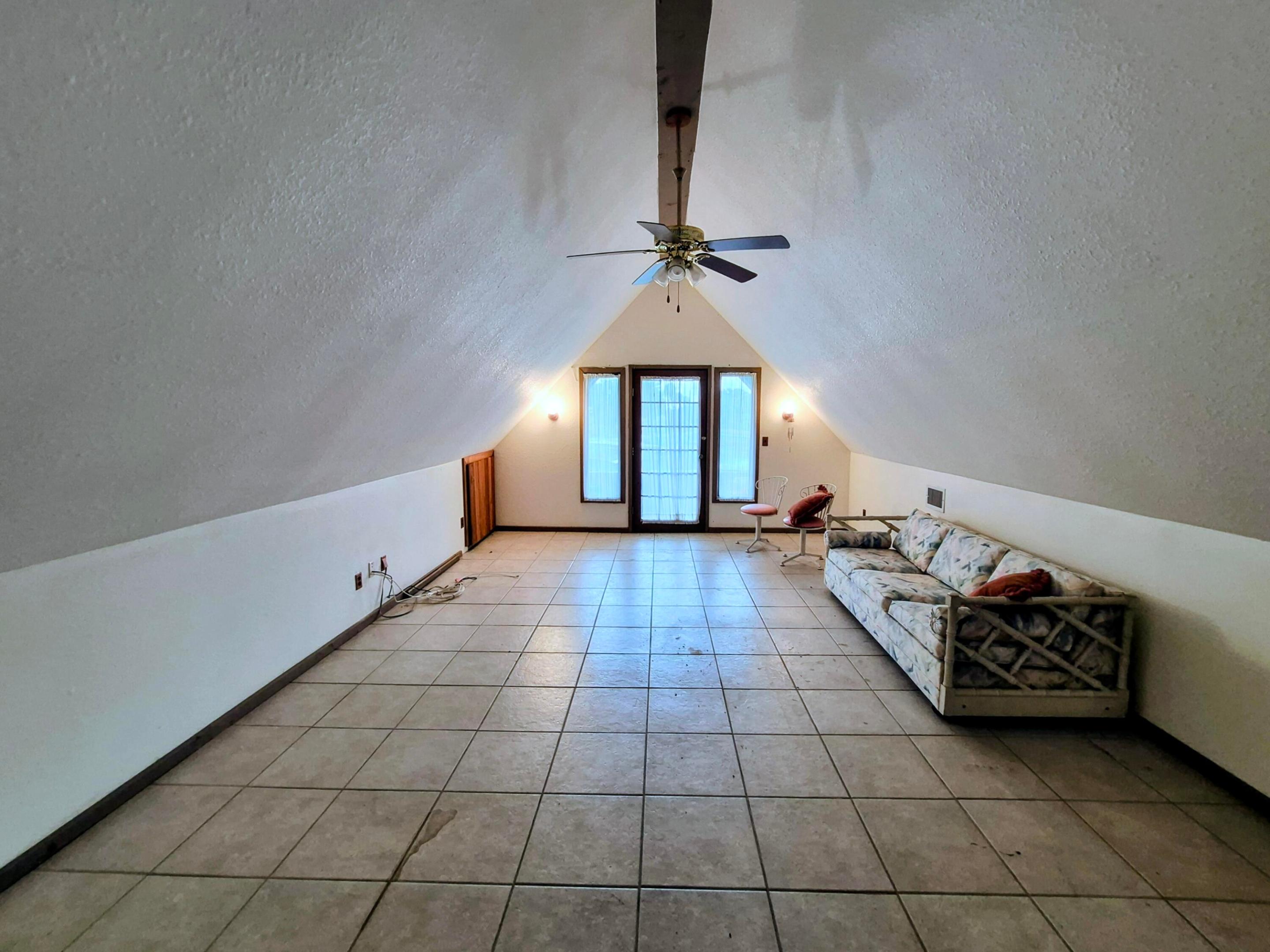 main property photo 77