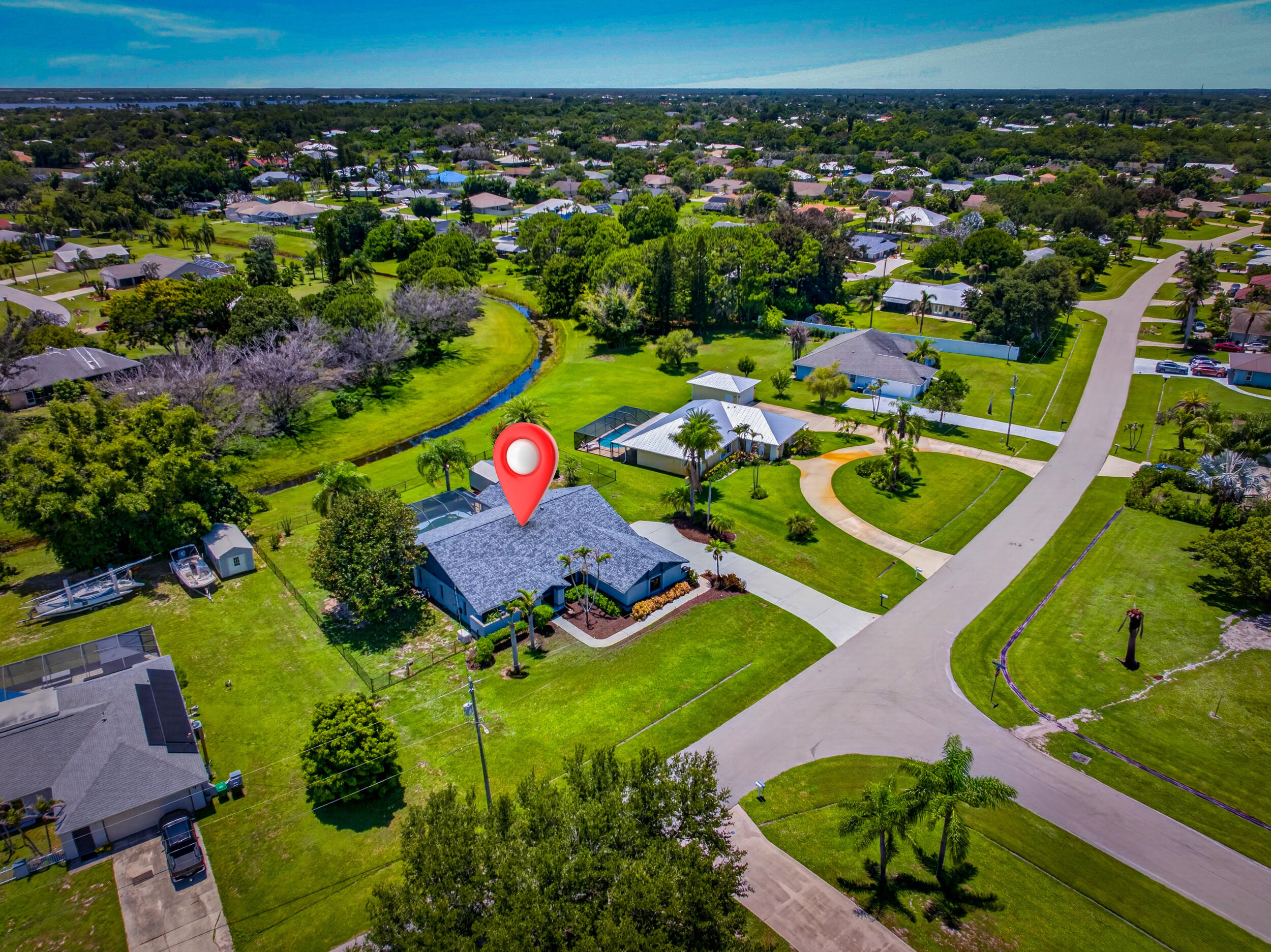 main property photo 50