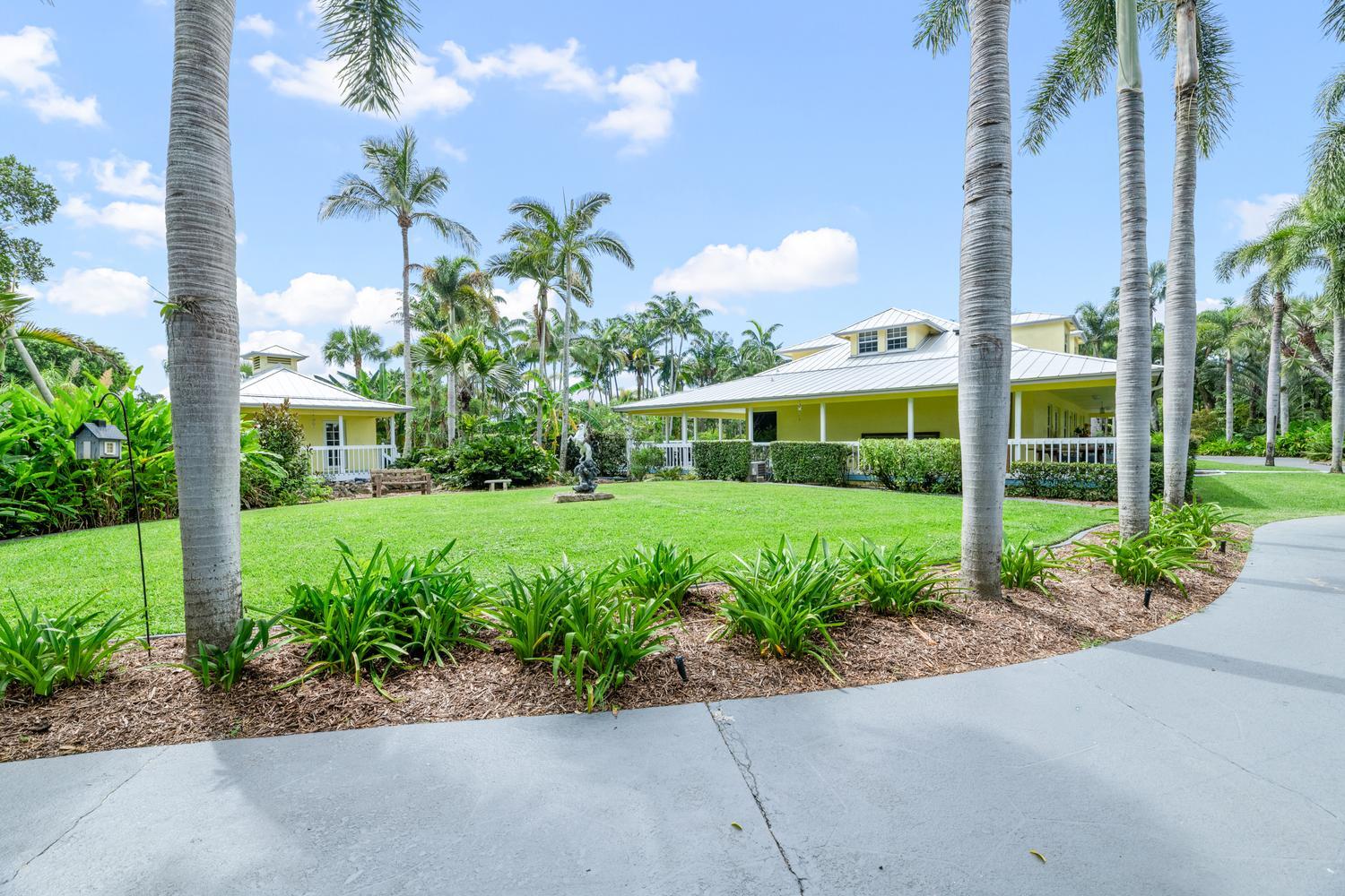 main property photo 10
