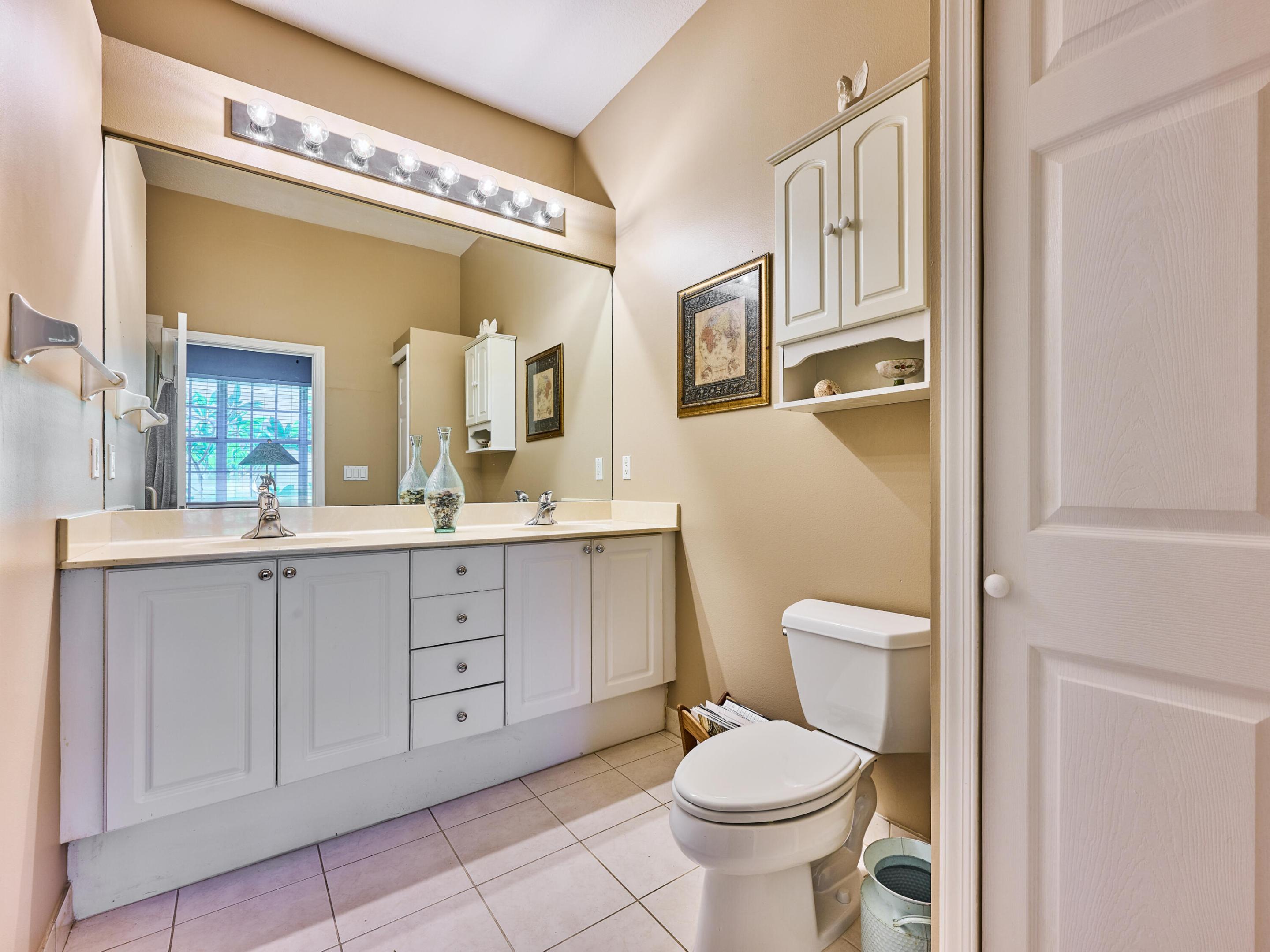 main property photo 74