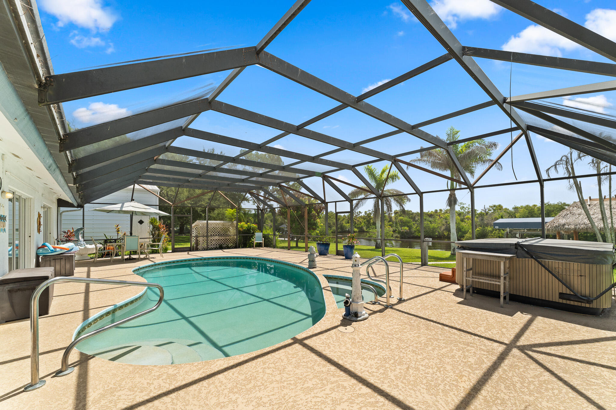 main property photo 77