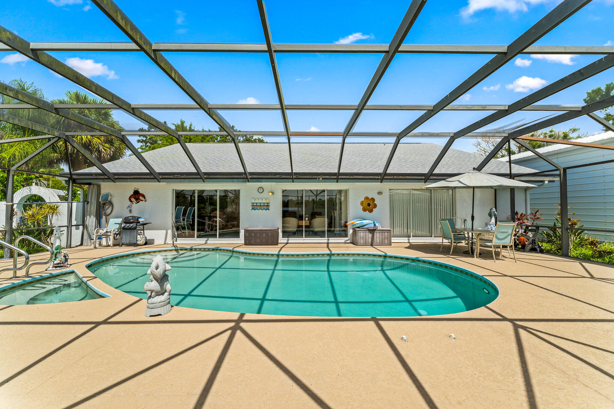 main property photo 80