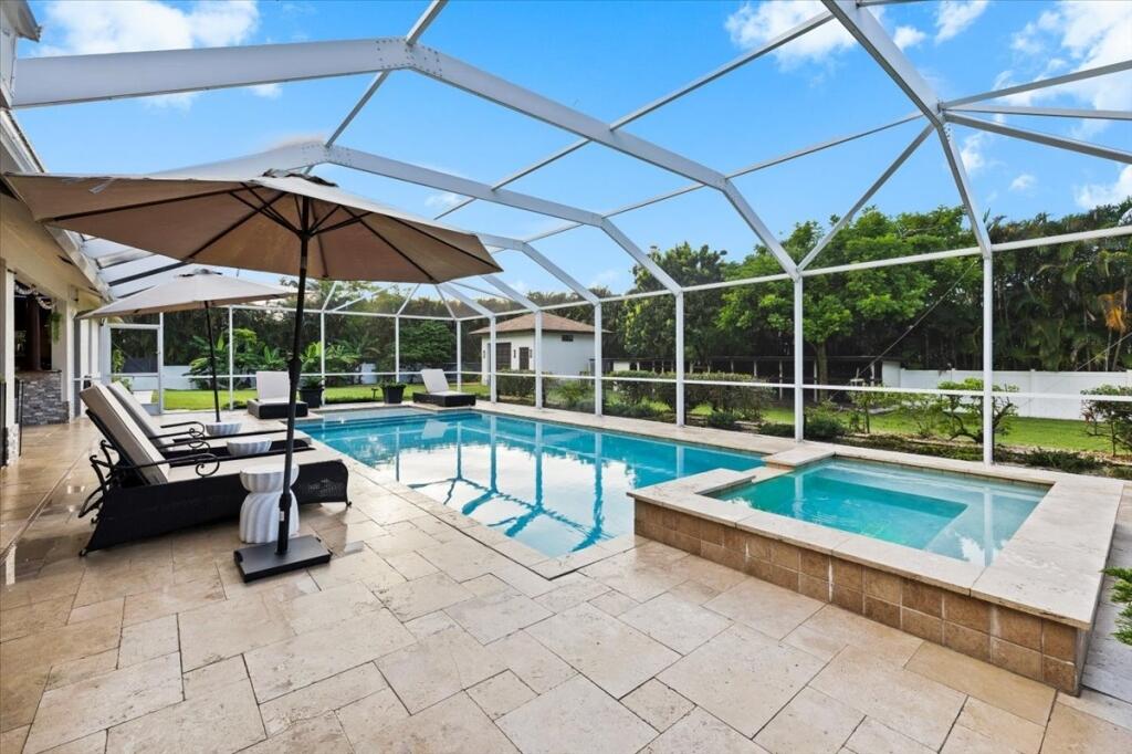 main property photo 47
