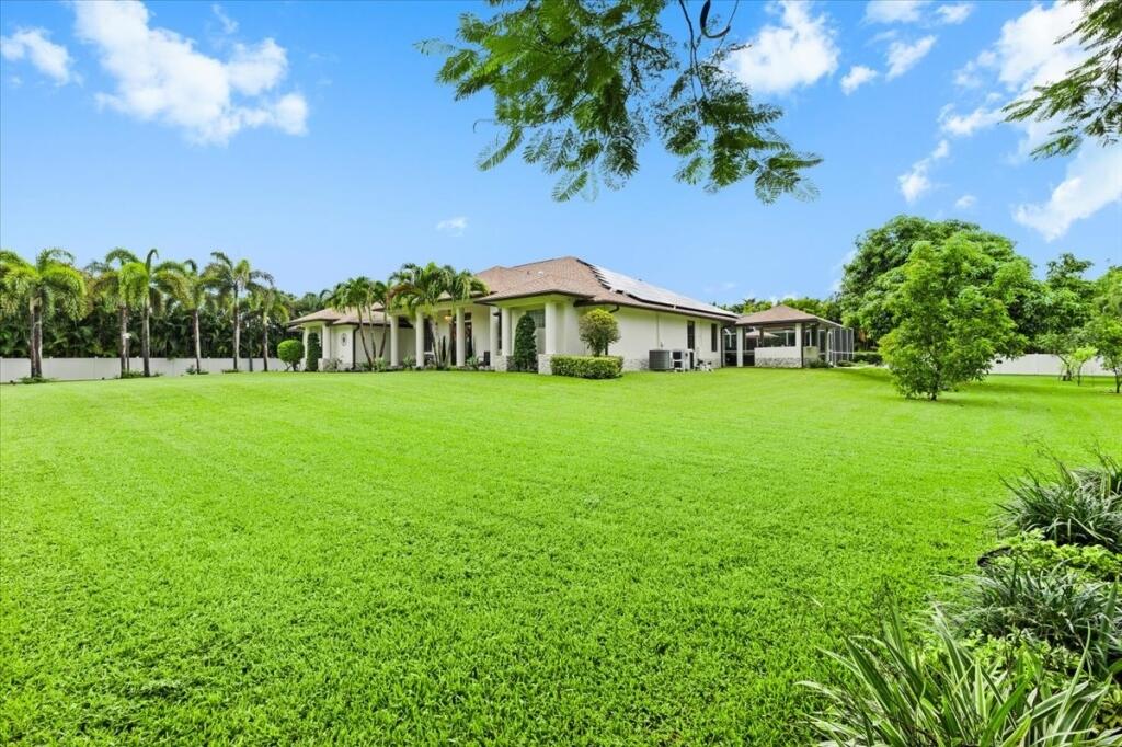 main property photo 65